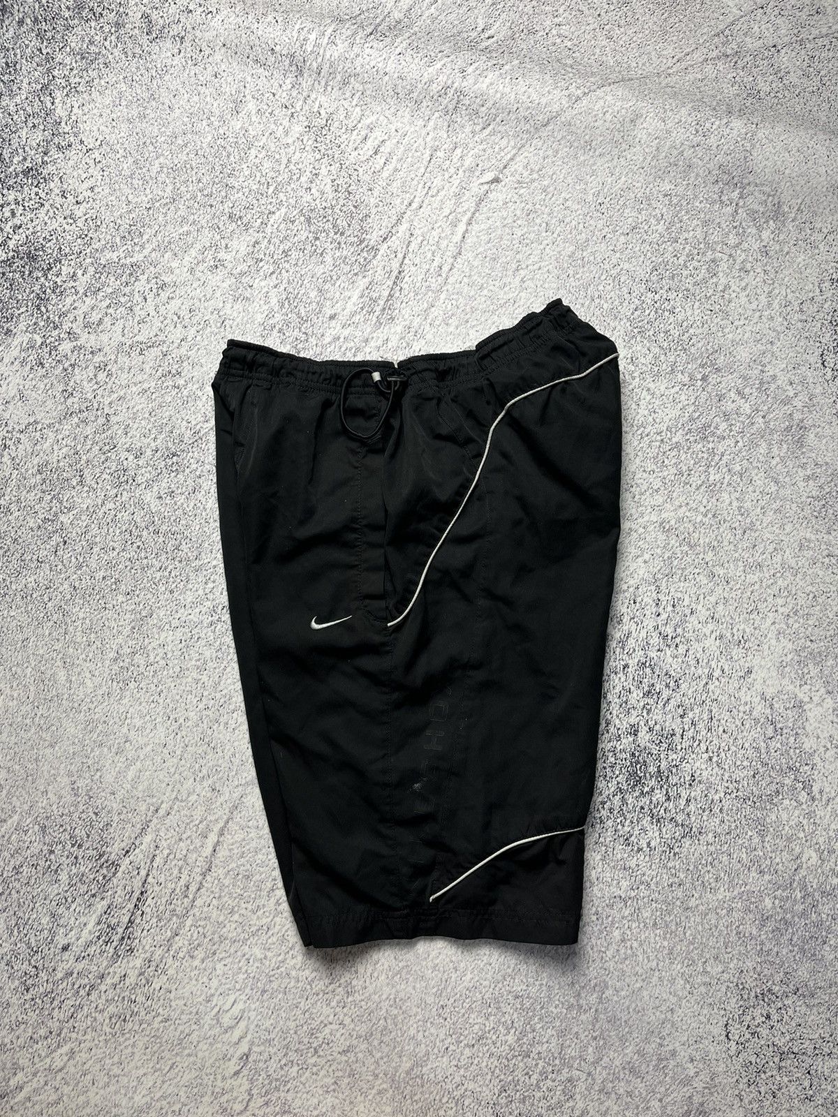 Nike Rare Vintage Nike Shox sport Y2K Distressed short Size US 32 / EU 48 - 1 Thumbnail