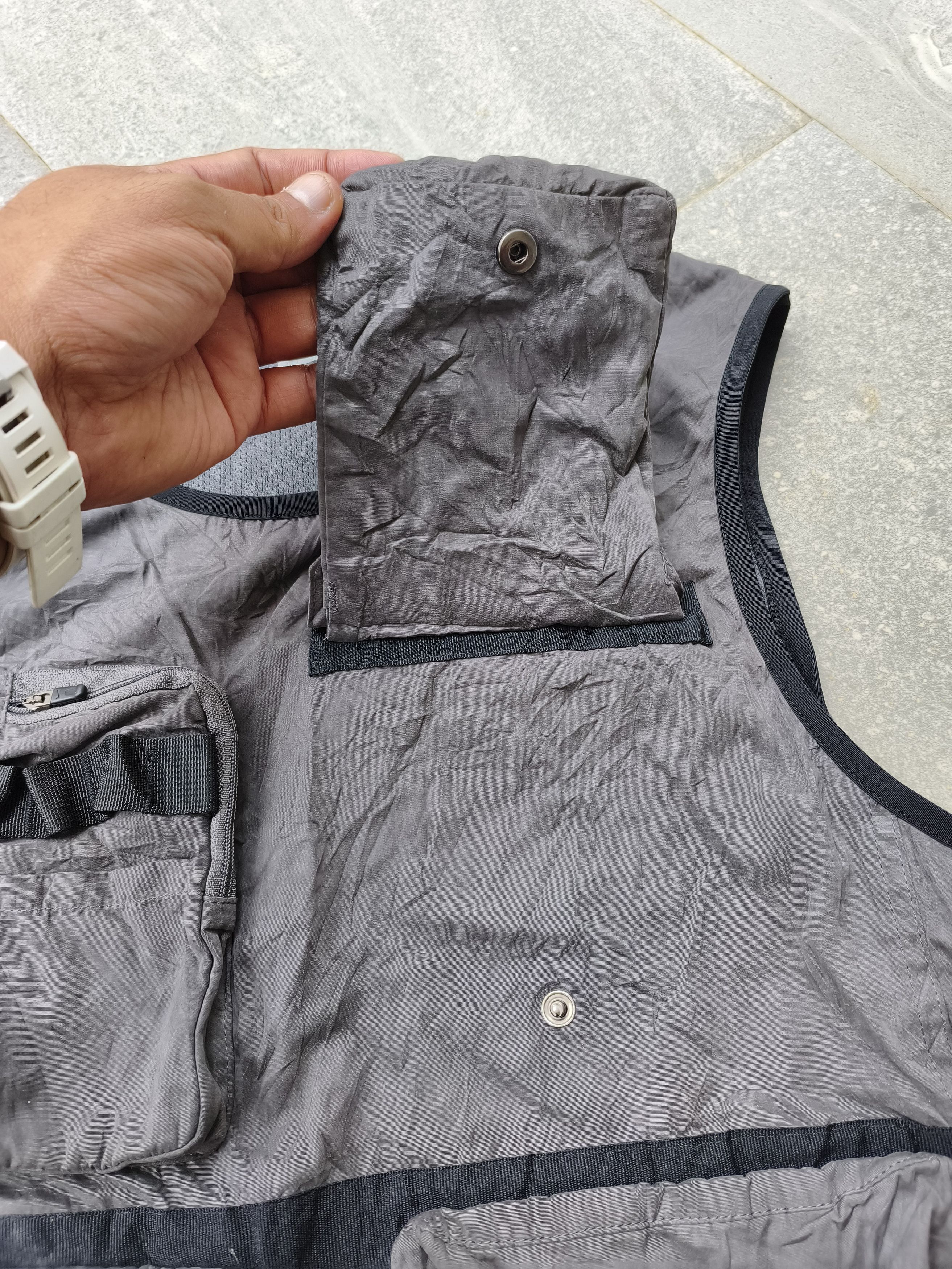 Nike Nike Tech Utility Multi Pocket Technical Vest Size US L / EU 52-54 / 3 - 7 Thumbnail