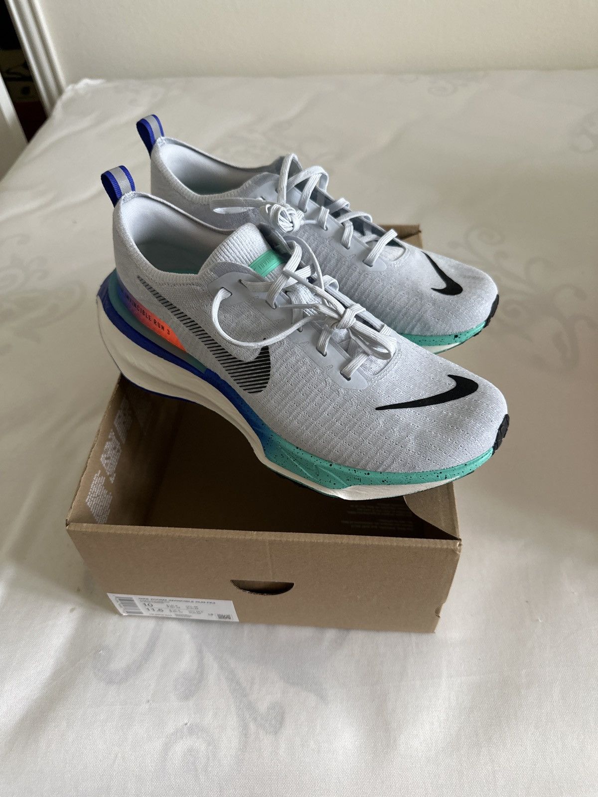 Nike Nike Invincible 3 Size US 10 / EU 43 - 1 Thumbnail