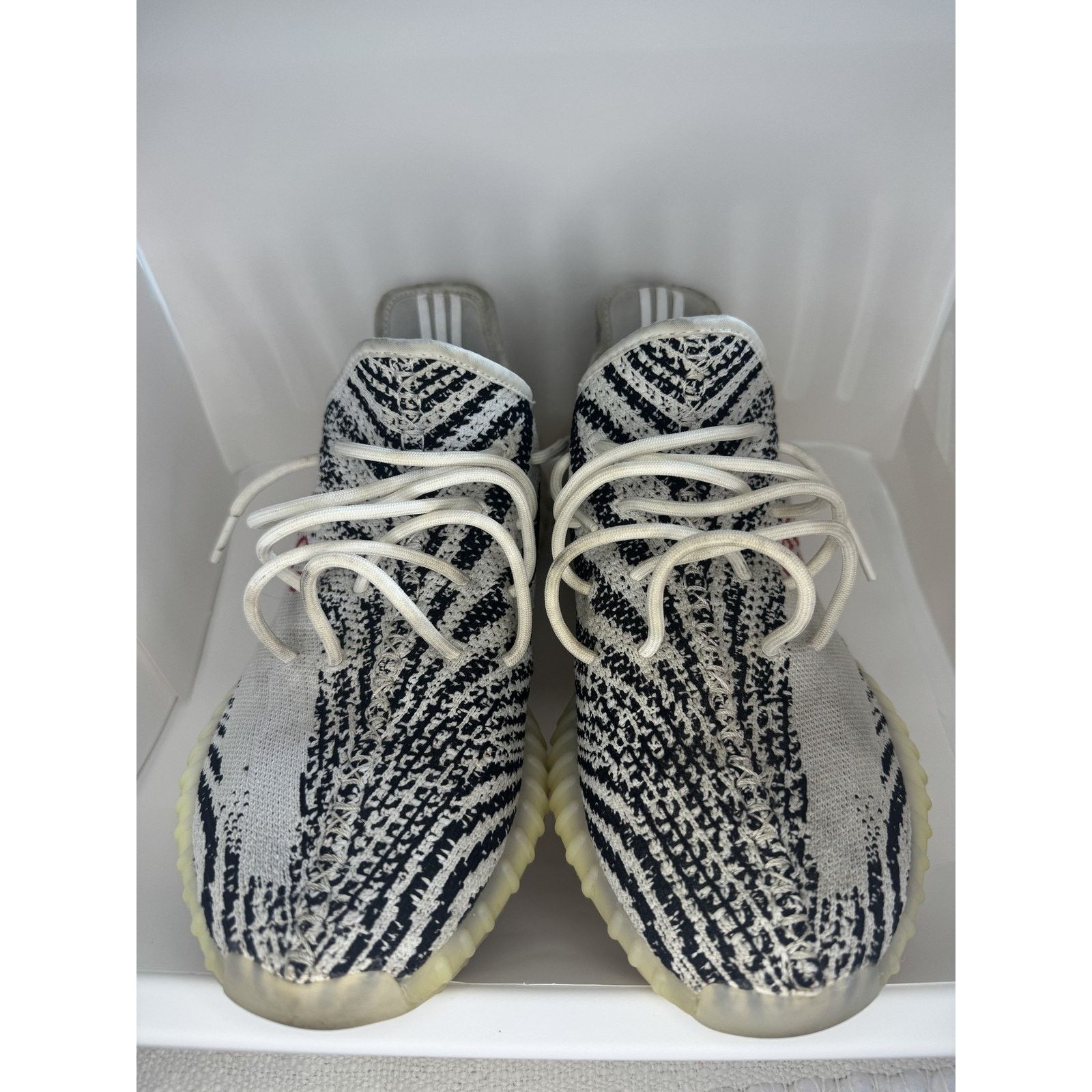 Adidas Adidas YeezyBoost 350 V2 Zebra Shoes Primeknit 2018 Sneakers Size US 12 / EU 45 - 4 Thumbnail