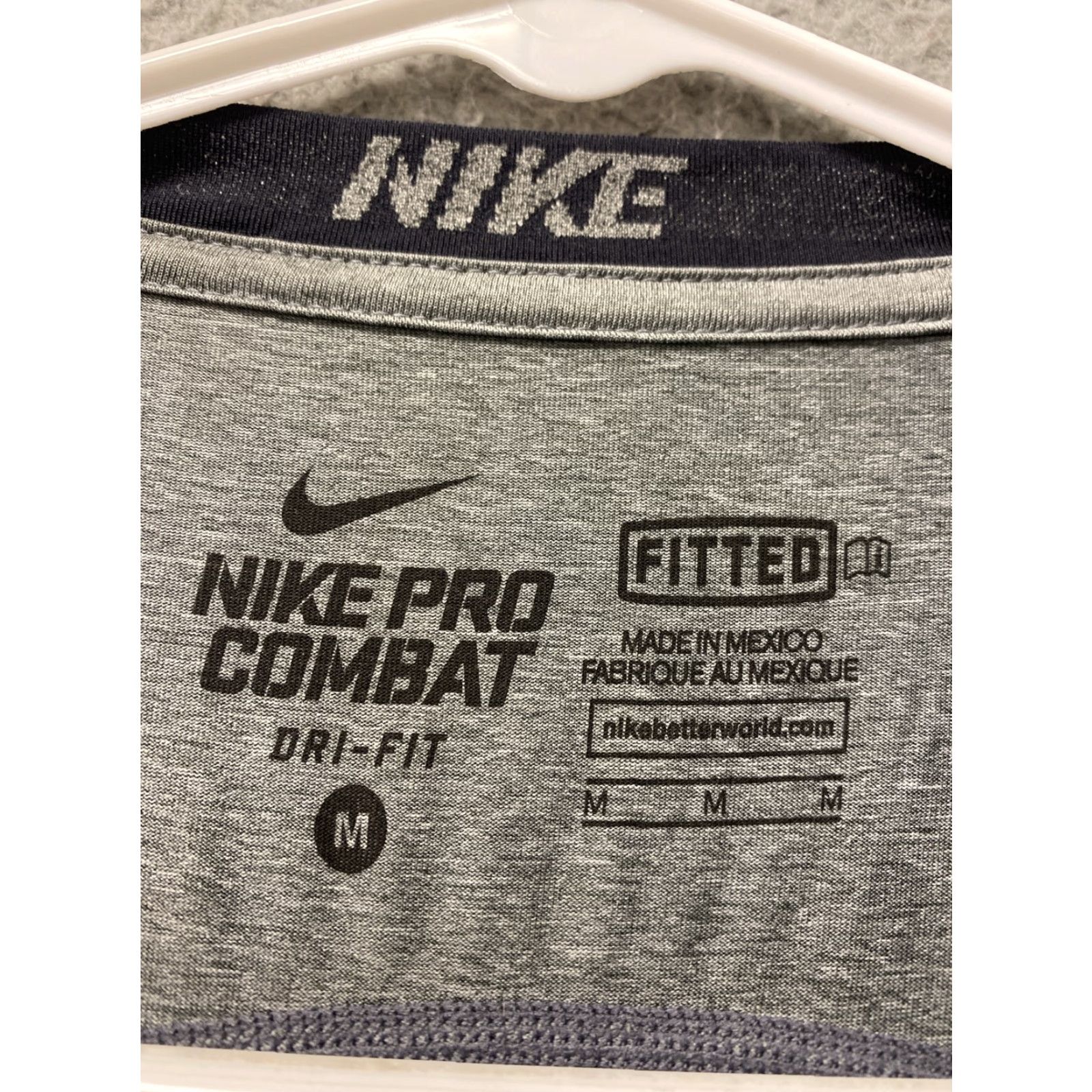 Nike Nike Pro Combat Dri-FIT Mens T-Shirt Size M Gray Black Fitted C5 / 82-89 Size US M / EU 48-50 / 2 - 4 Thumbnail