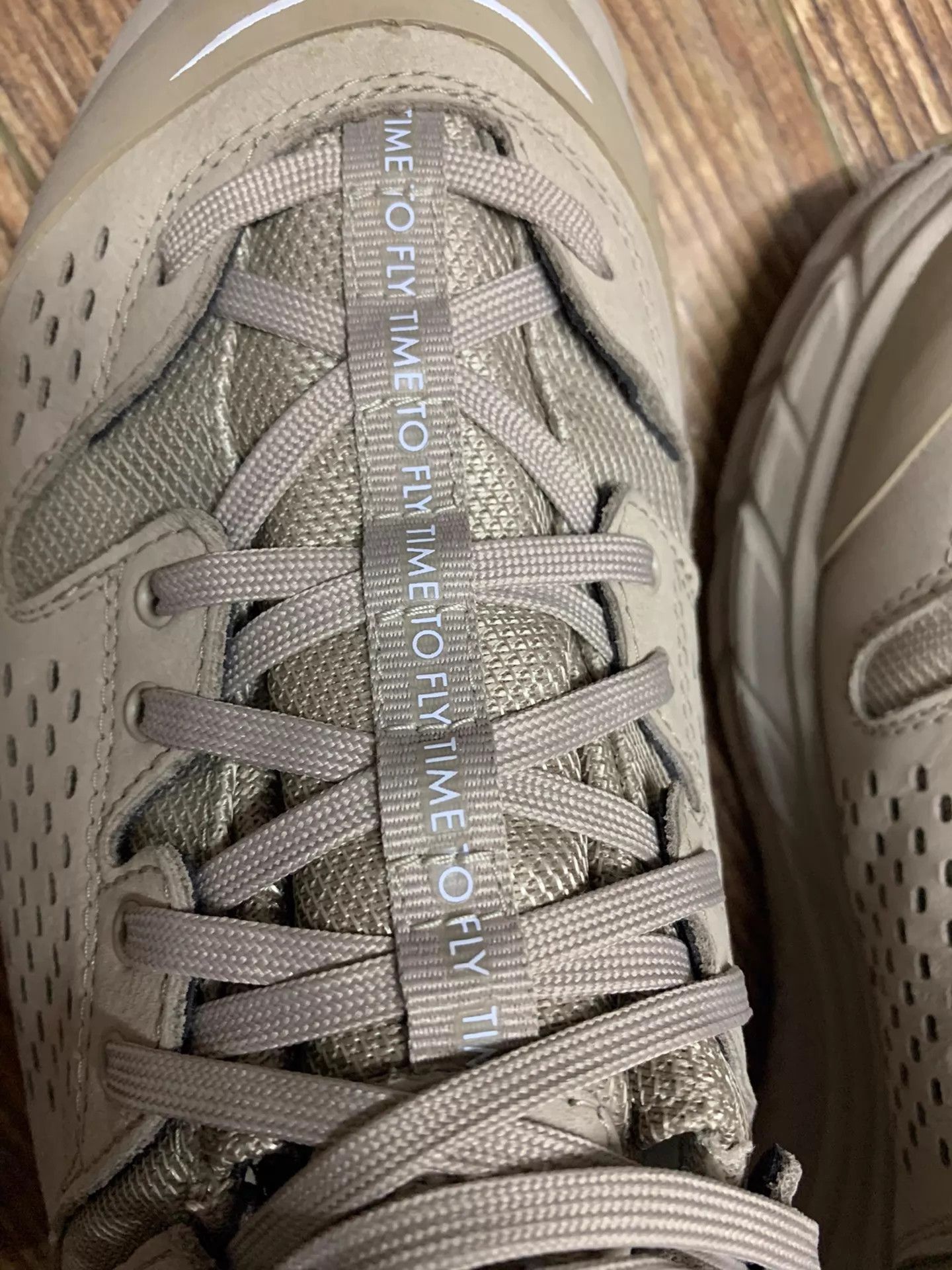 Hoka Hoka One One Tor Ultra Low Tan 43 Size US 10 / EU 43 - 7 Thumbnail