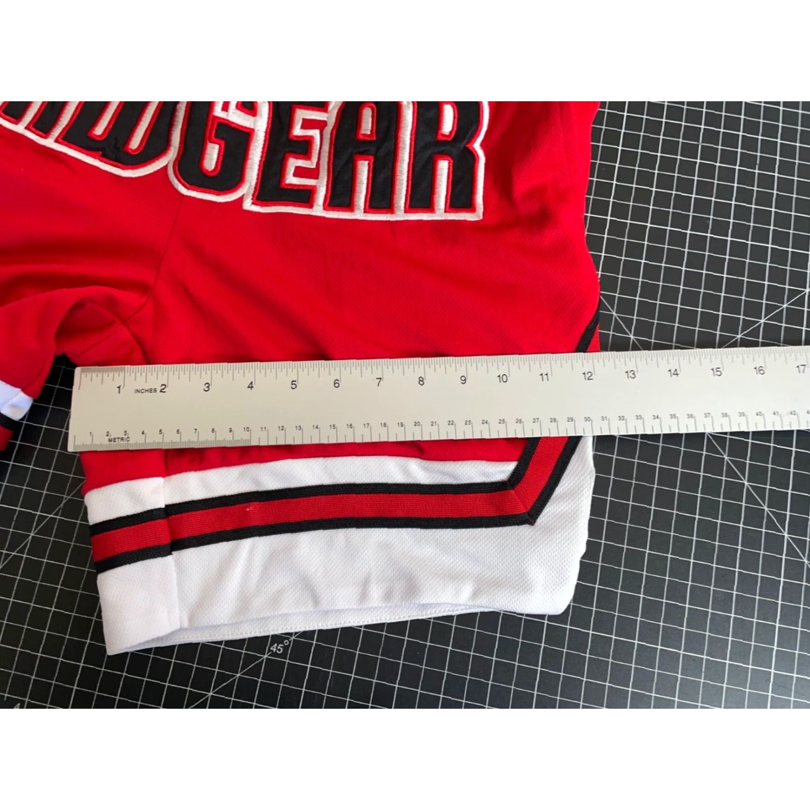 Vintage Raw Gear Embroidered Drawstring Shorts Men's Medium Red Black 7" Inseam RawGear Size US 30 / EU 46 - 7 Thumbnail