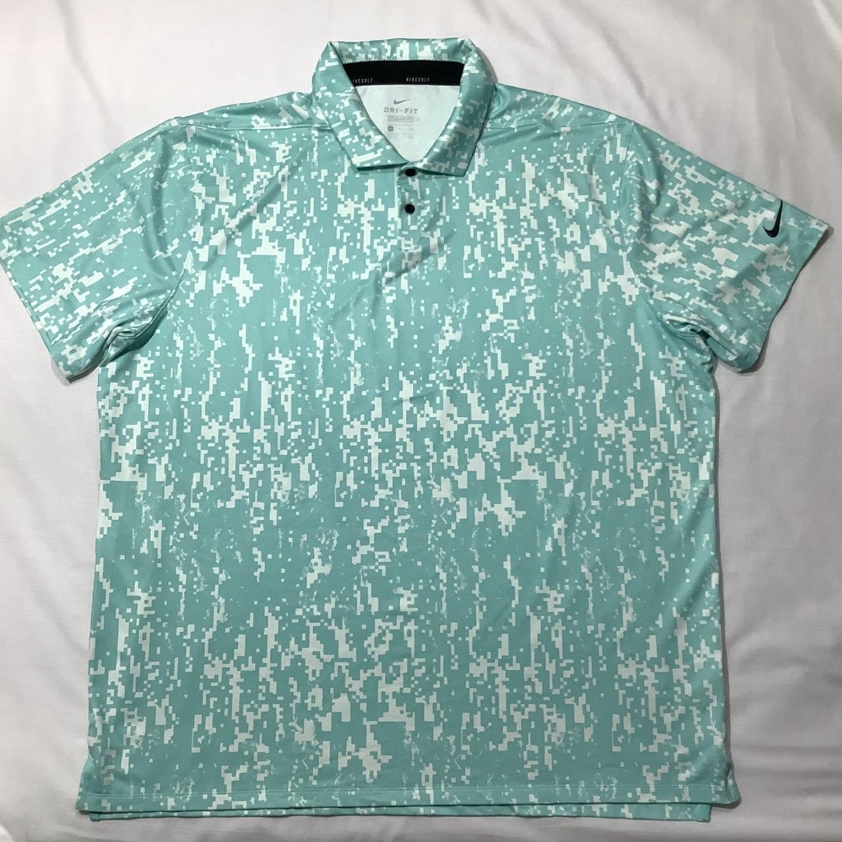 Nike Nike Dri-FIT Polo Shirt Mens 2XL Blue Digital Camo Golf Athletic Regular Fit Size US XXL / EU 58 / 5 - 2 Thumbnail