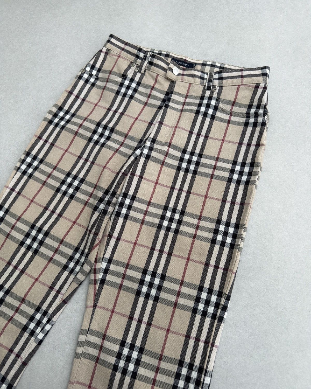 Burberry 2000’s Burberry Nova Check Logo Monogram Flared Jeans Size 28" / US 6 / IT 42 - 19 Thumbnail