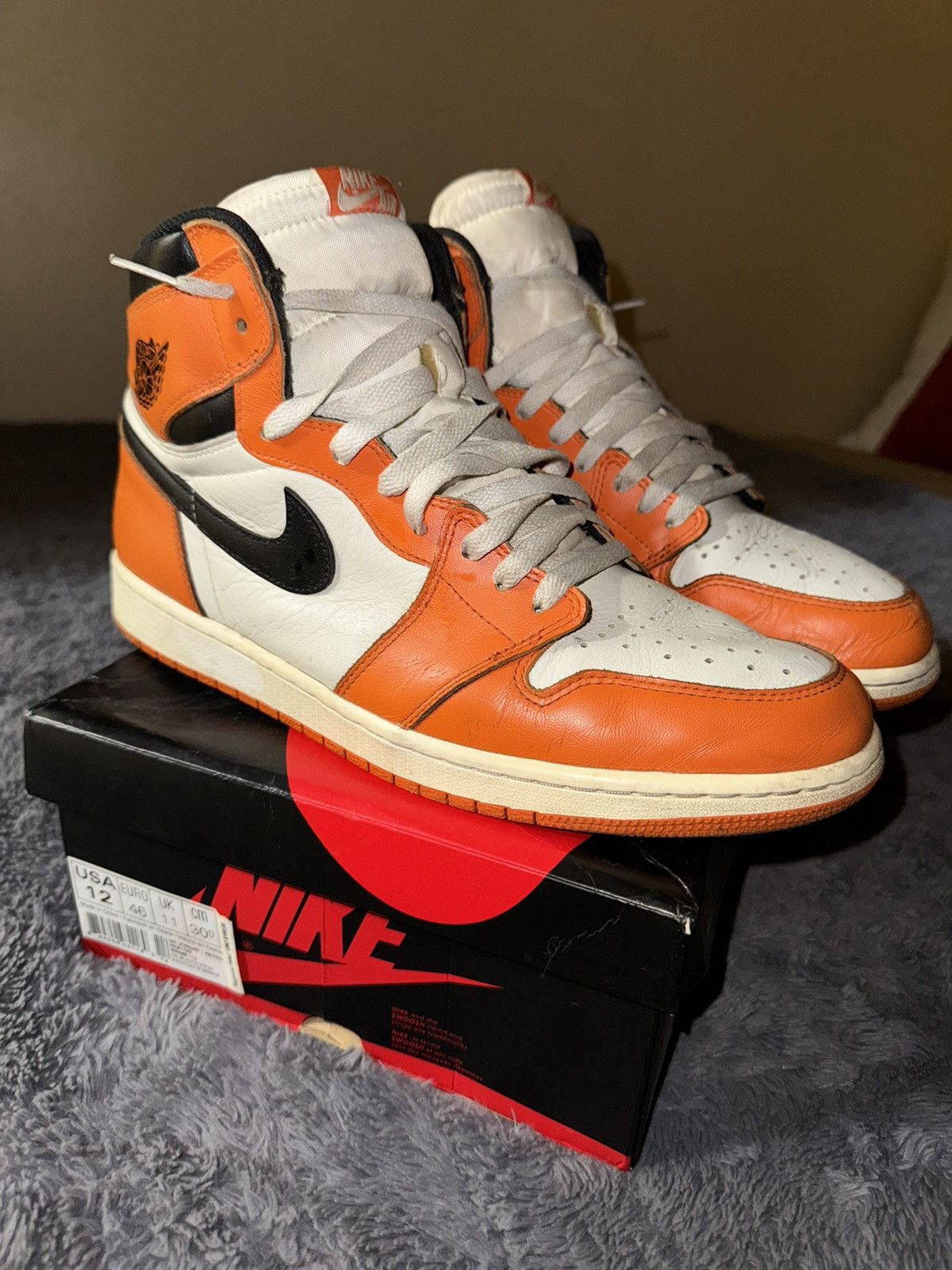 Jordan Brand × Nike Nike Jordan 1 Reverse Shattered Backboard Size US 12 / EU 45 - 8 Thumbnail