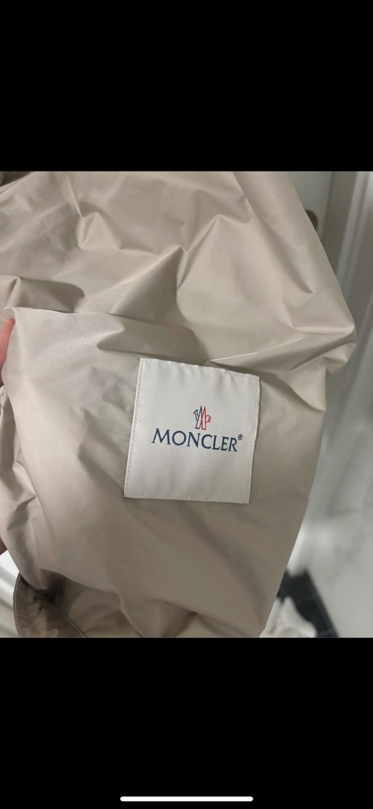 Moncler Moncler windbreaker Size US L / EU 52-54 / 3 - 7 Thumbnail