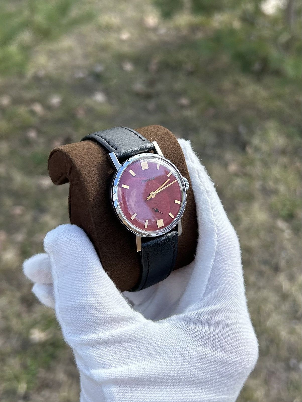Vintage Vintage Watch Pobeda USSR Soviet Mechanical Retro 1970s Size ONE SIZE - 17 Thumbnail
