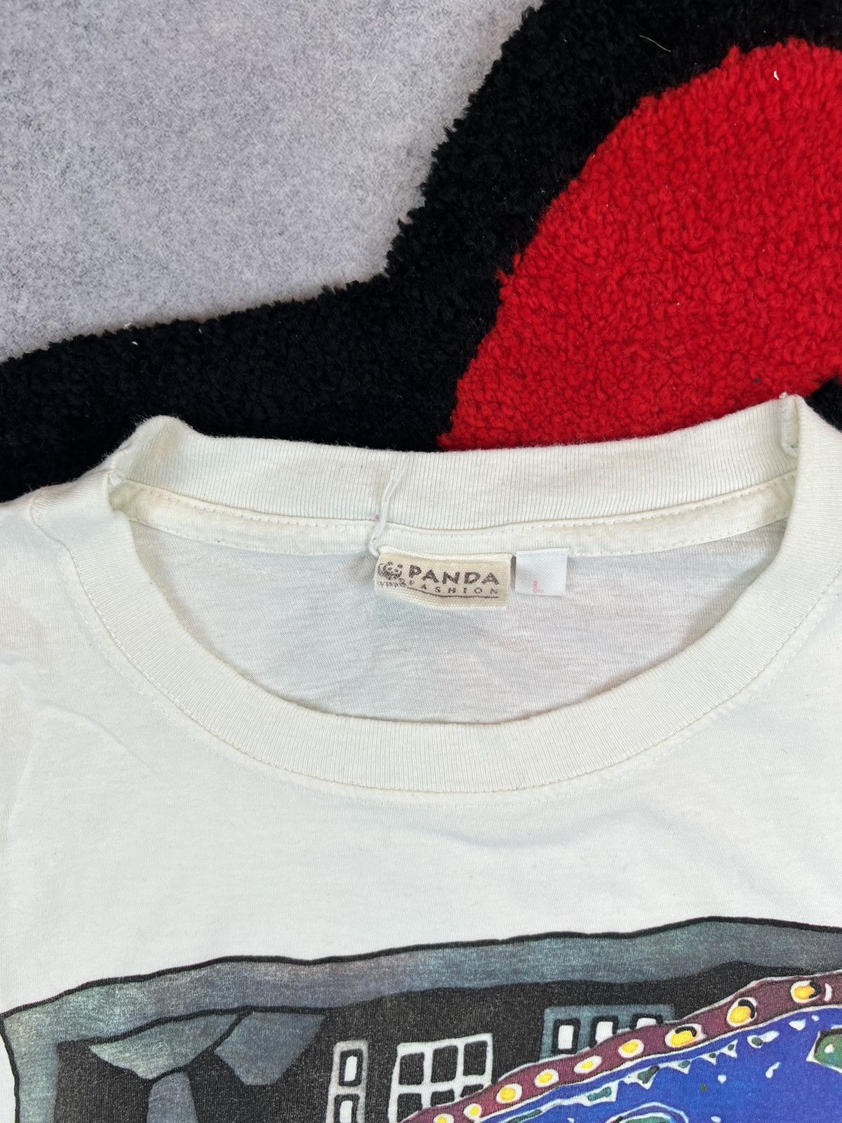 Vintage Vintage 90s Single Stitch Artist Art Cycle Designer Y2K Tee Size US L / EU 52-54 / 3 - 6 Thumbnail