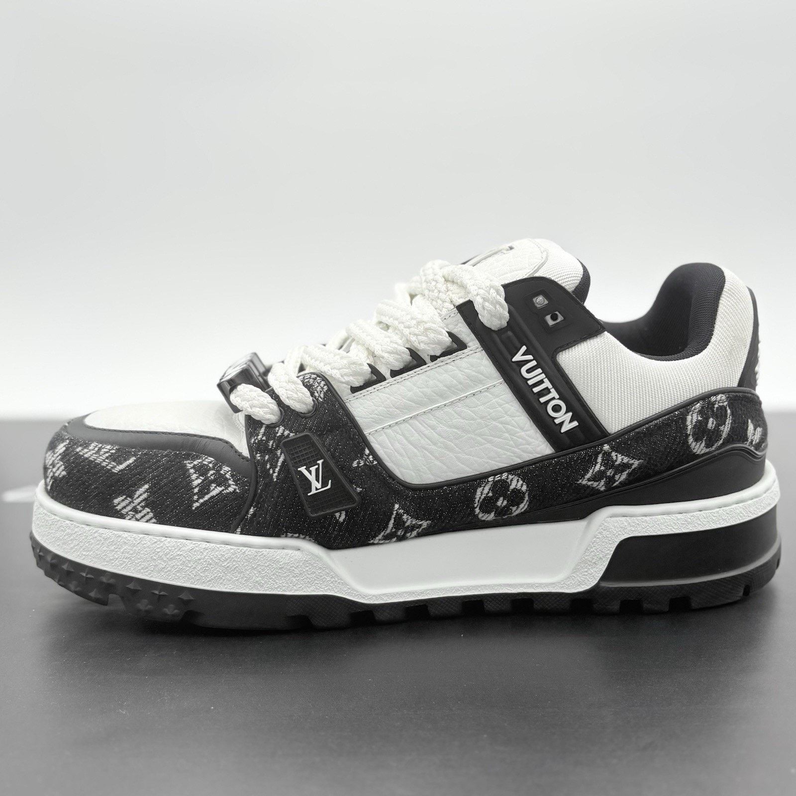Louis Vuitton (11-11.5 US) Louis Vuitton Denim Maxi ' Black ' | WORN ONCE! Size US 11 / EU 44 - 4 Thumbnail