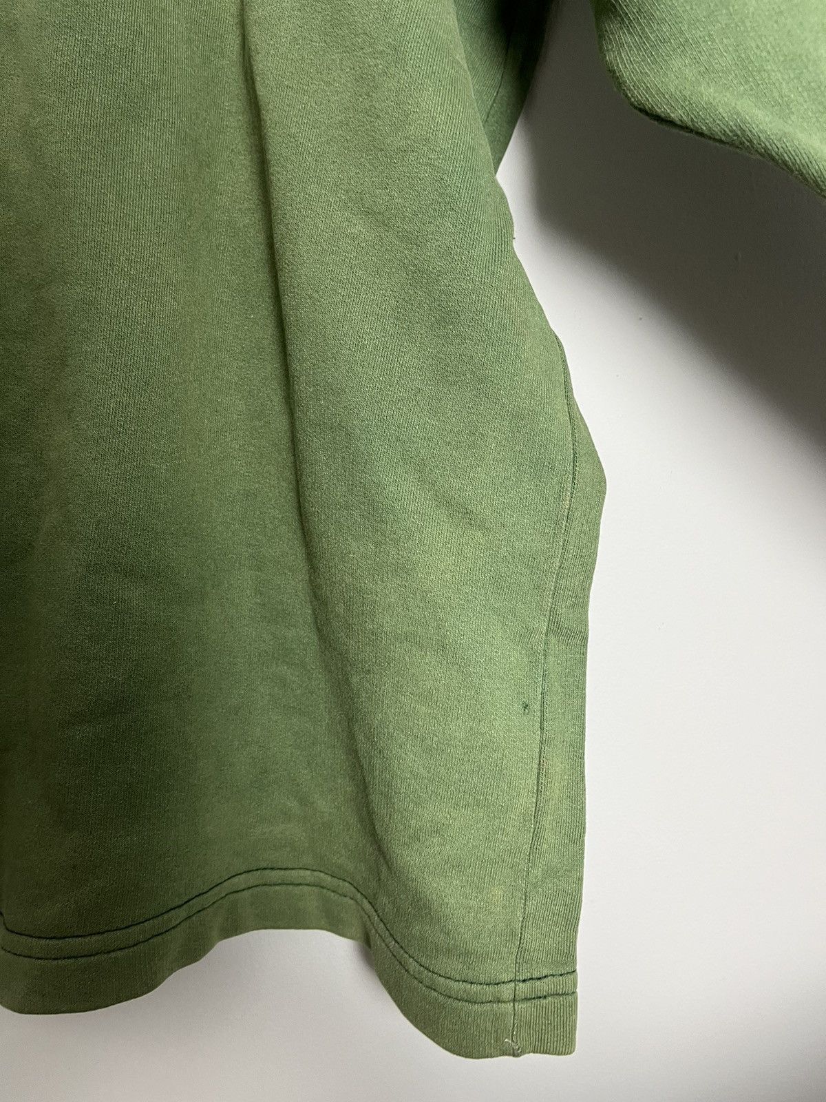 Vintage VINTAGE 90S NIKE CREWNECK RARE Y2K SWOOSH Size US L / EU 52-54 / 3 - 22 Thumbnail