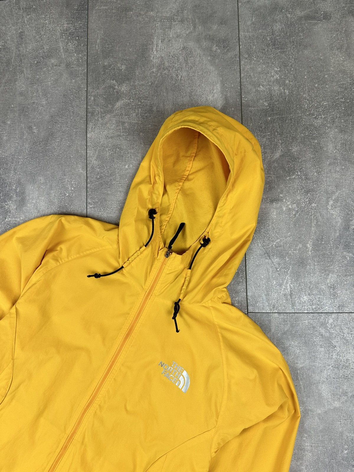 The North Face Mens The North Face Outdoor Yellow Light Jacket Size US XS / EU 42 / 0 - 7 Thumbnail