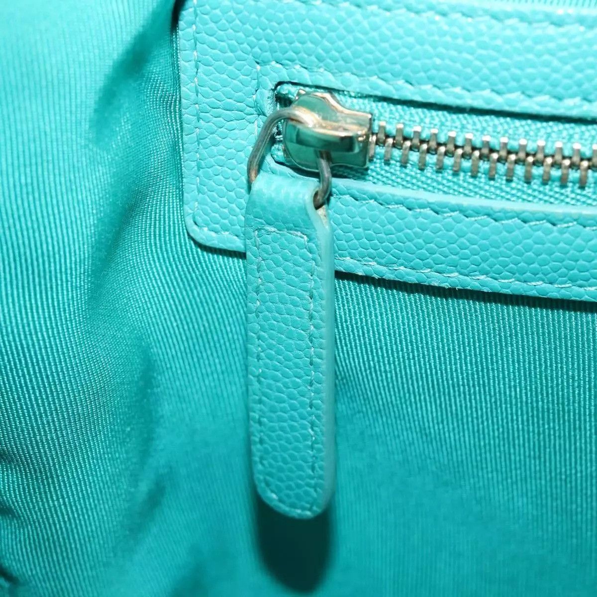 Chanel CHANEL Clutch Bag Caviar Skin Turquoise Blue CC Auth Size ONE SIZE - 4 Thumbnail