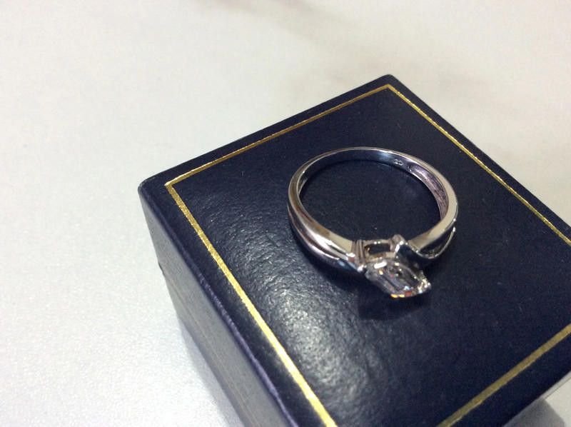 Designer 9Ct white gold 2.3g ring size O Size ONE SIZE - 5 Thumbnail