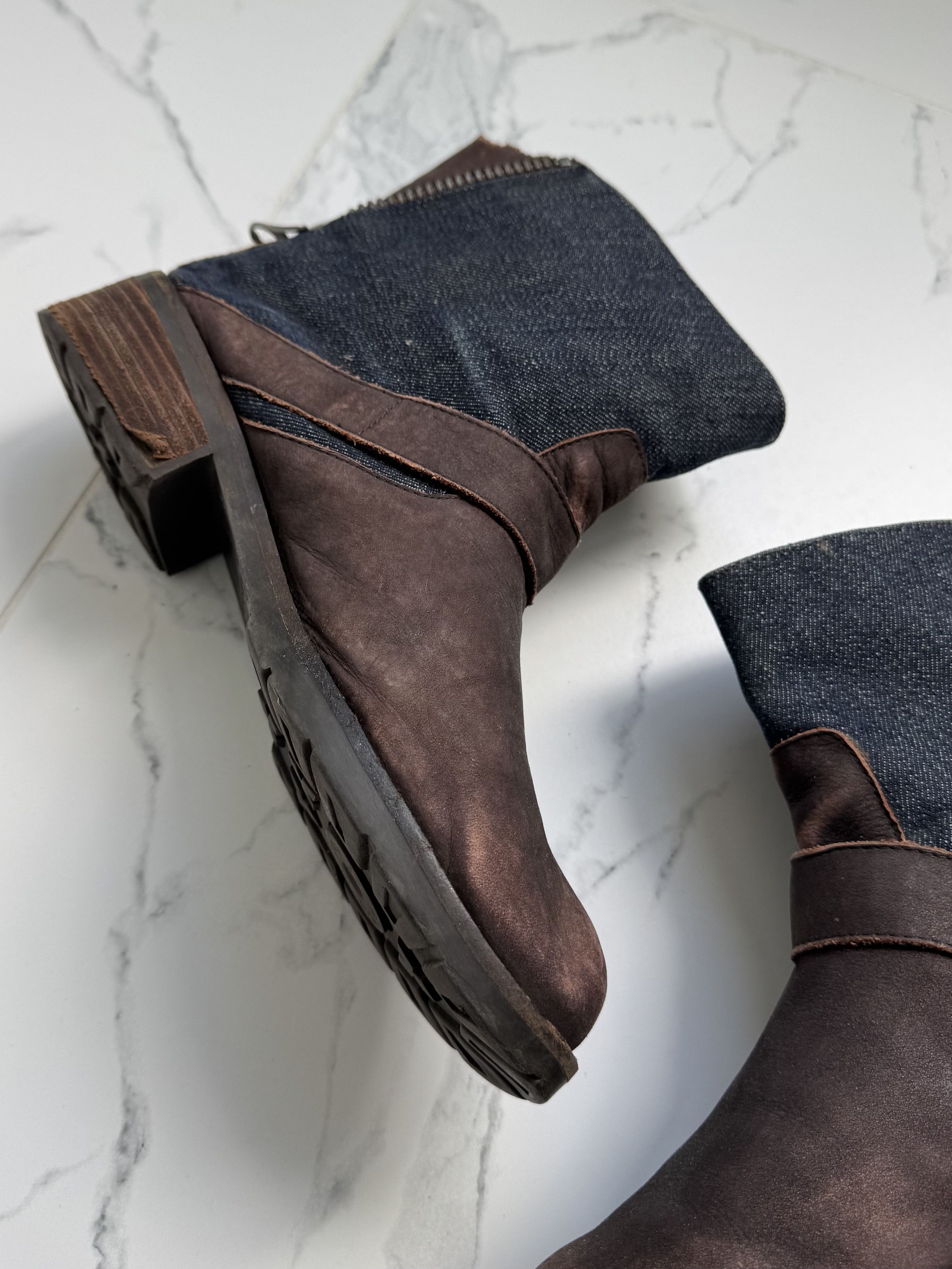 Calvin Klein Vintage Calvin Klein Jeans Leather Denim Ankle Boots Buckle Size US 8 / IT 38 - 7 Thumbnail