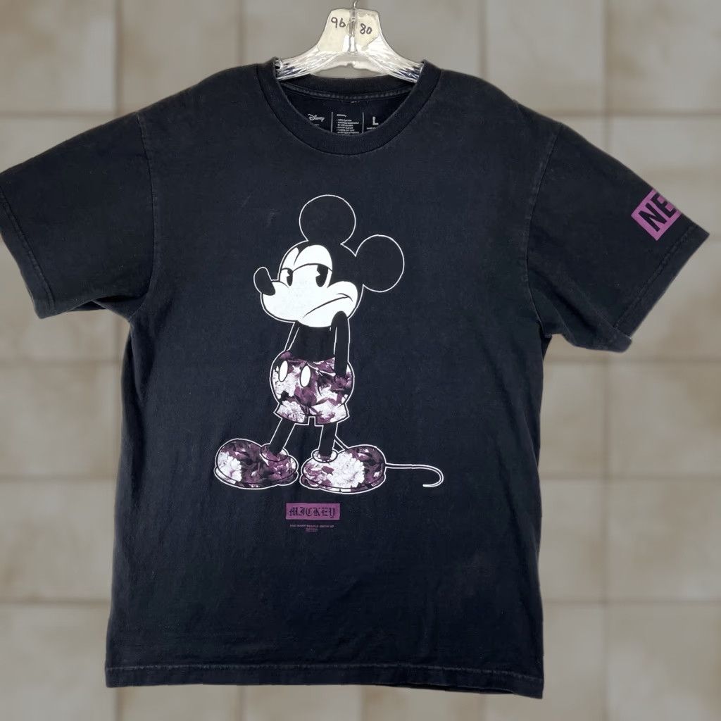Disney Disney Collection X Neff Large Black Mickey Mouse Checkered Floral Cotton T-Shirt Men Size US L / EU 52-54 / 3 - 1 Thumbnail