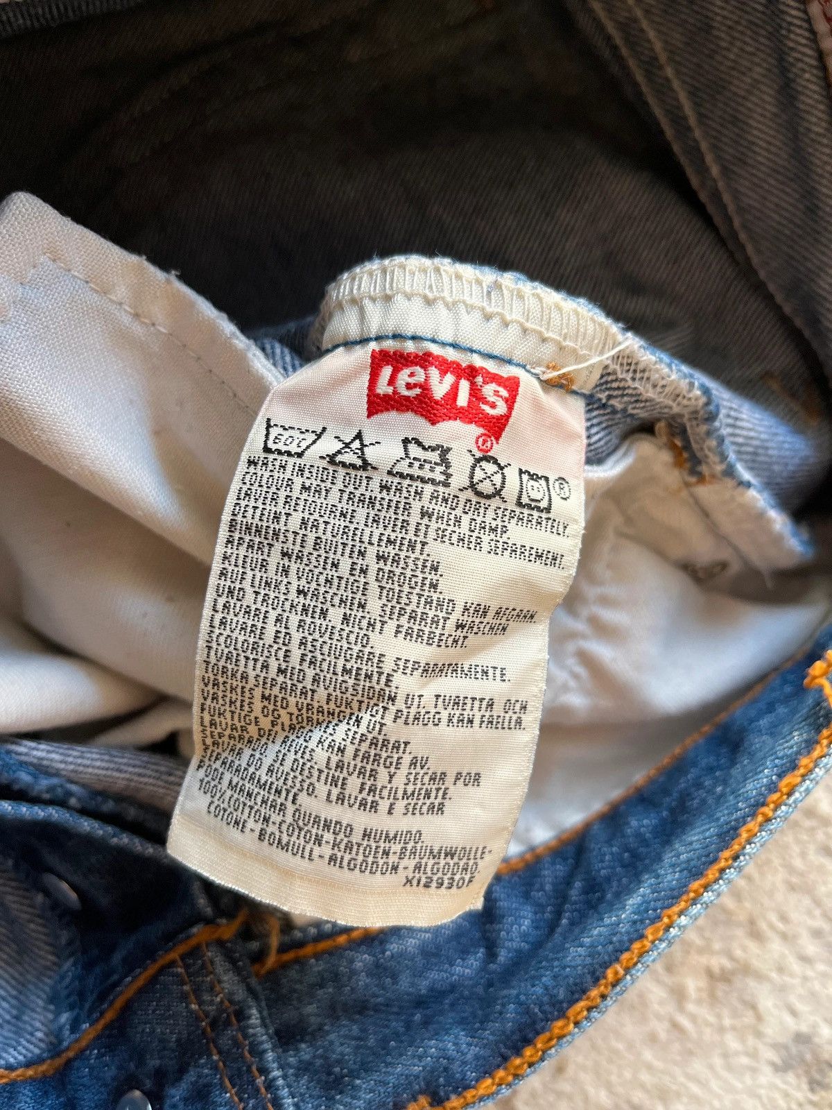 Levi's Levi’s 901 Women Sz W 28 L 32 Made in Spain Vintage 1994 Size 28" / US 6 / IT 42 - 4 Thumbnail