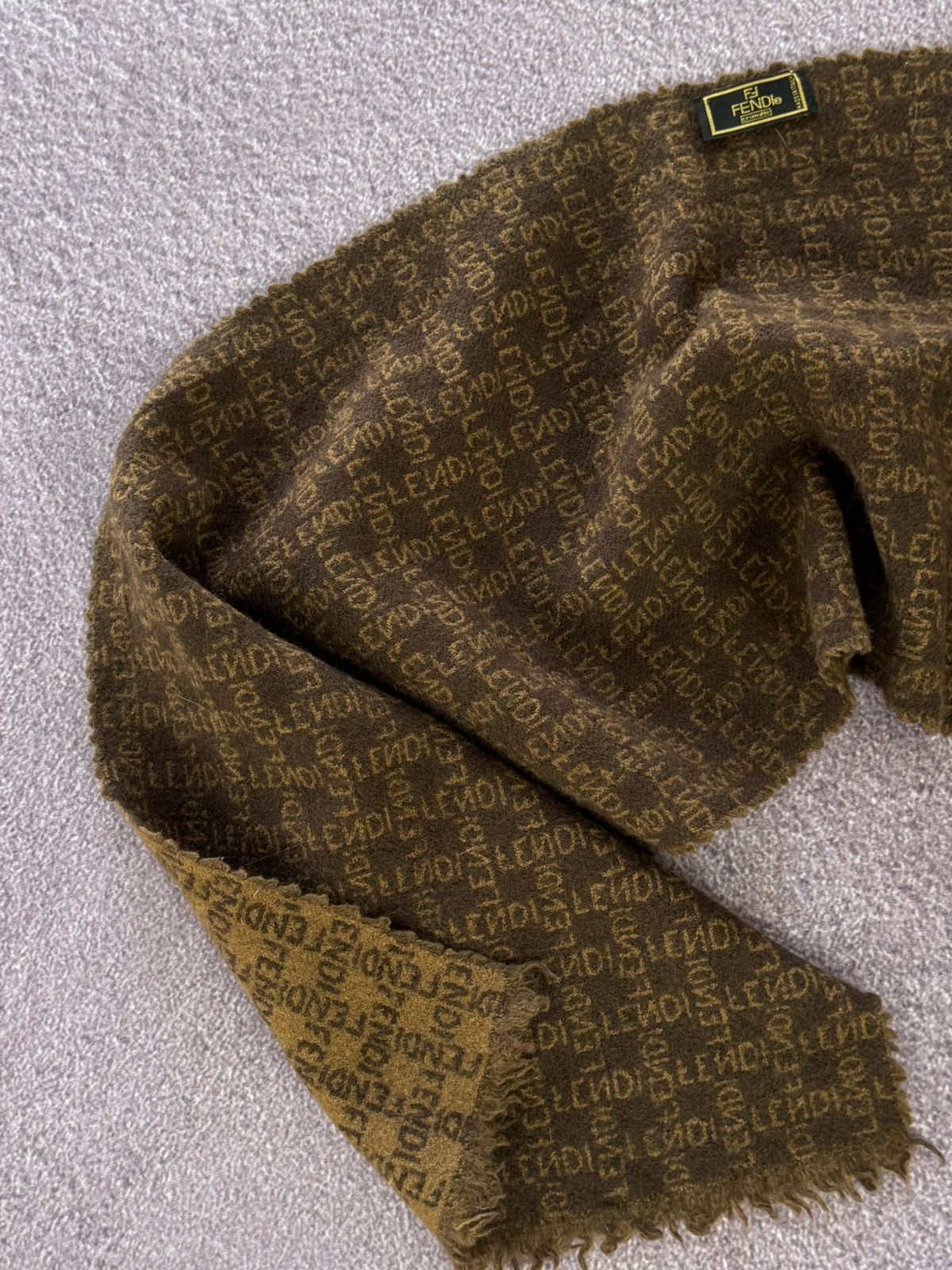 Fendi Fendi 90s Luxury Wool Monogram Scarf Size ONE SIZE - 4 Thumbnail