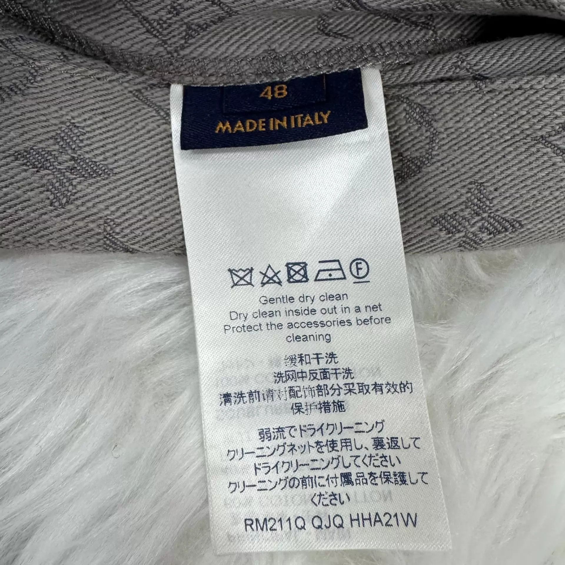 Louis Vuitton LV All-Over Print Denim Jacket Gray 48 Size US M / EU 48-50 / 2 - 6 Thumbnail