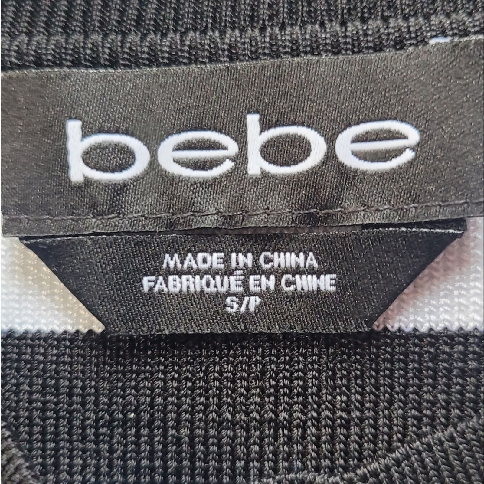 Bebe Women's Bebe fitted striped crop top, size small Size S / US 4 / IT 40 - 2 Thumbnail