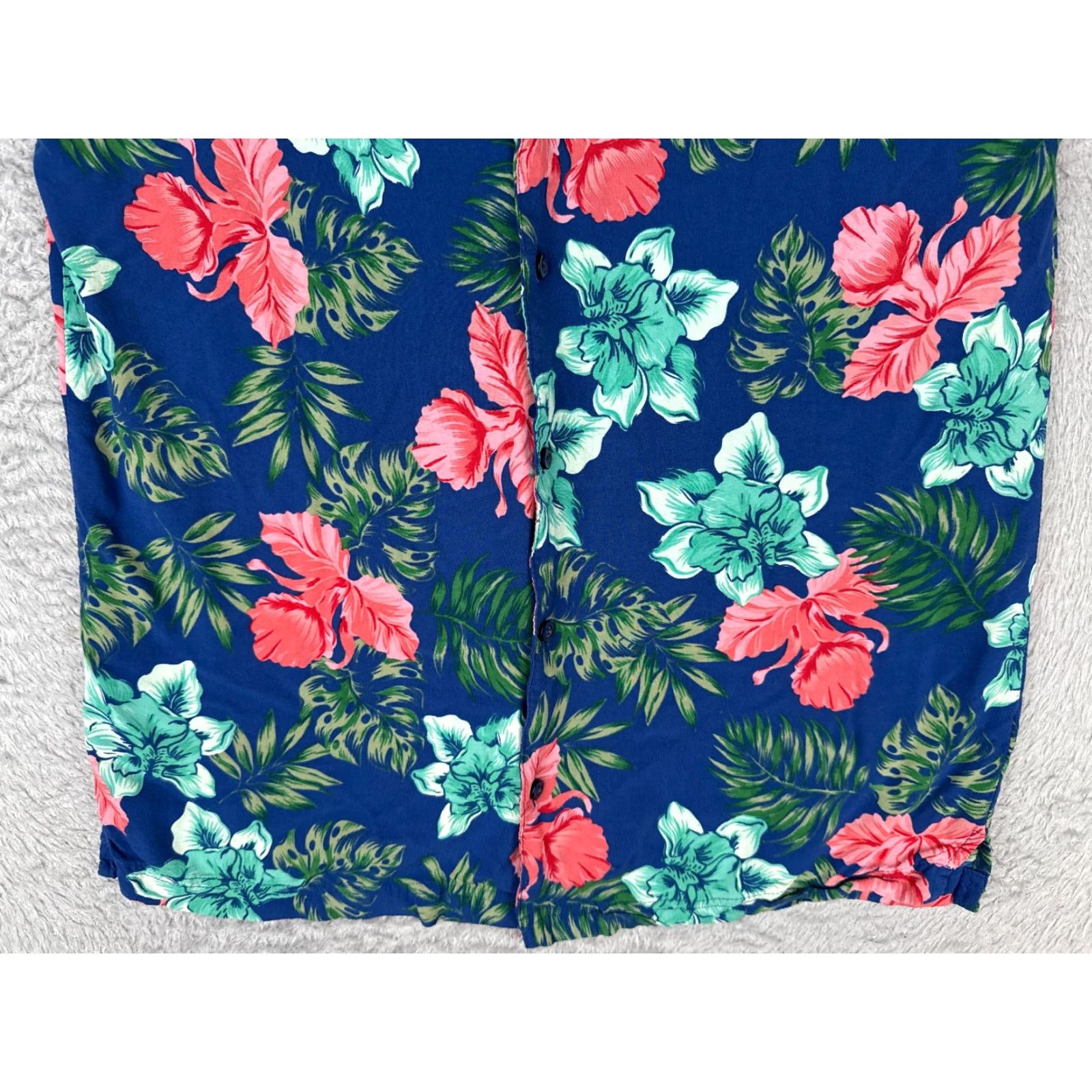 Vintage Good Vibes Shirt Men Large Blue Pink Green Floral Button Up Hawaiian Rayon Size US L / EU 52-54 / 3 - 5 Thumbnail