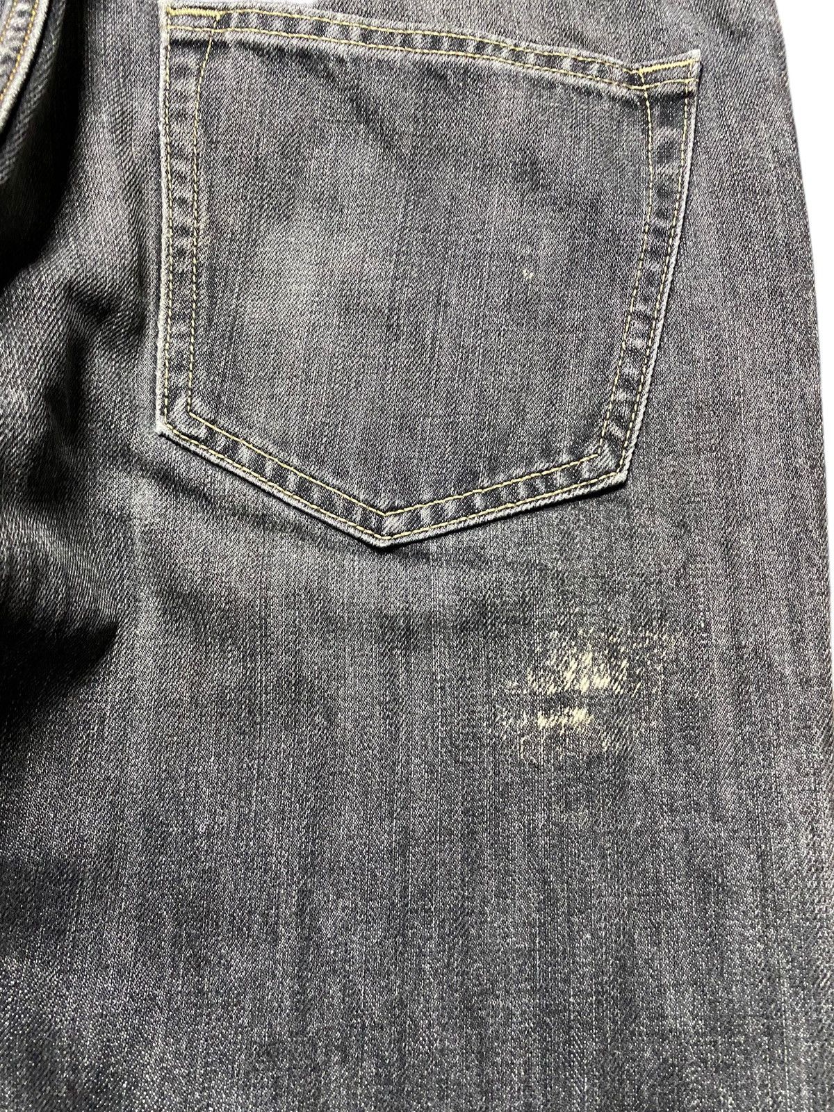 Japanese Brand Vintage Uniqlo Black Denim Distressed Loose Jeans Size US 34 / EU 50 - 10 Thumbnail