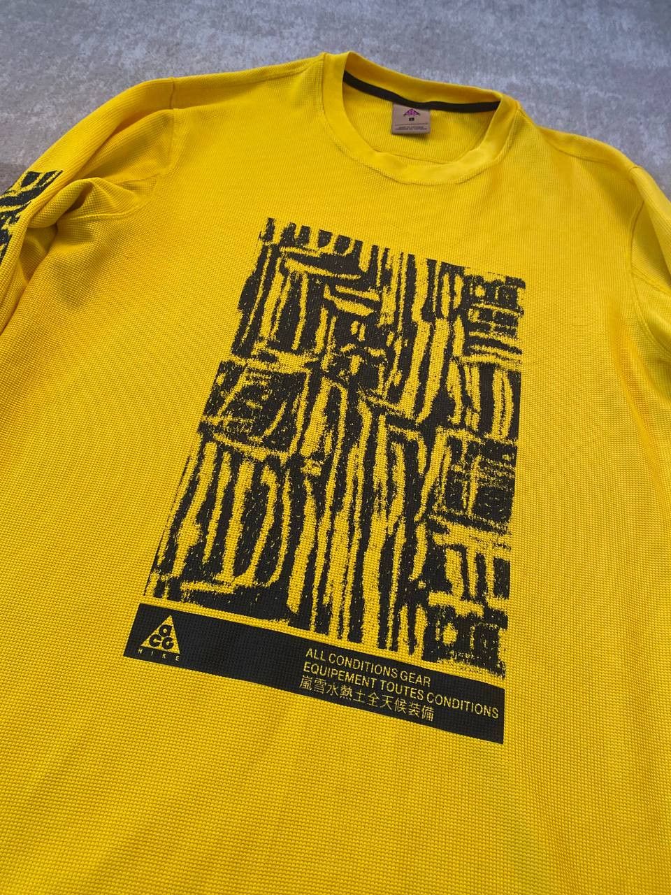 Nike ACG Nike ACG Thermal Waffle Longsleeve Yellow Outdoor Streetwear Size US L / EU 52-54 / 3 - 2 Thumbnail