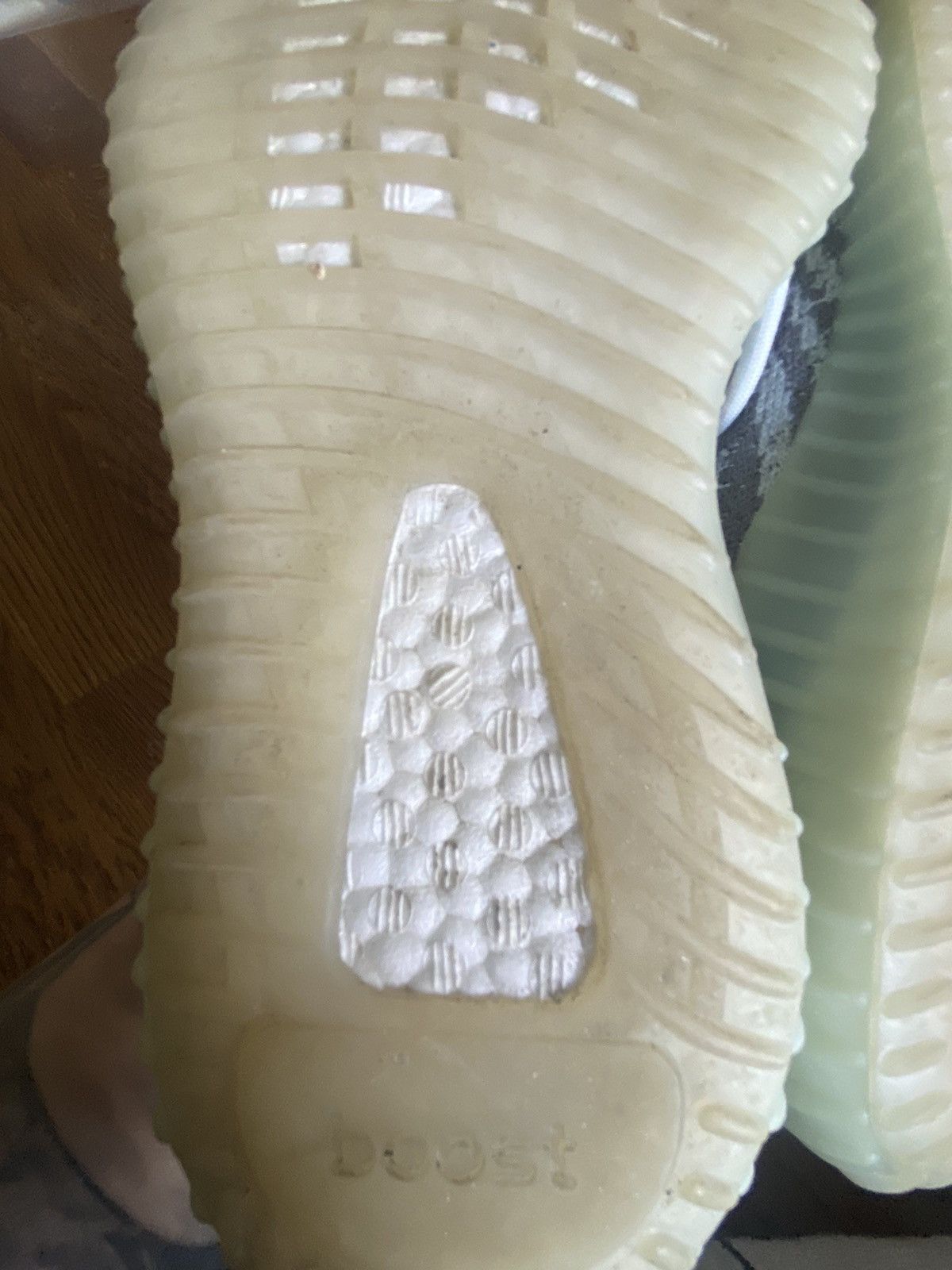 Adidas × Kanye West adidas YEEZY BOOST 350v2 Blue Tint Size US 6 / EU 39 - 13 Thumbnail