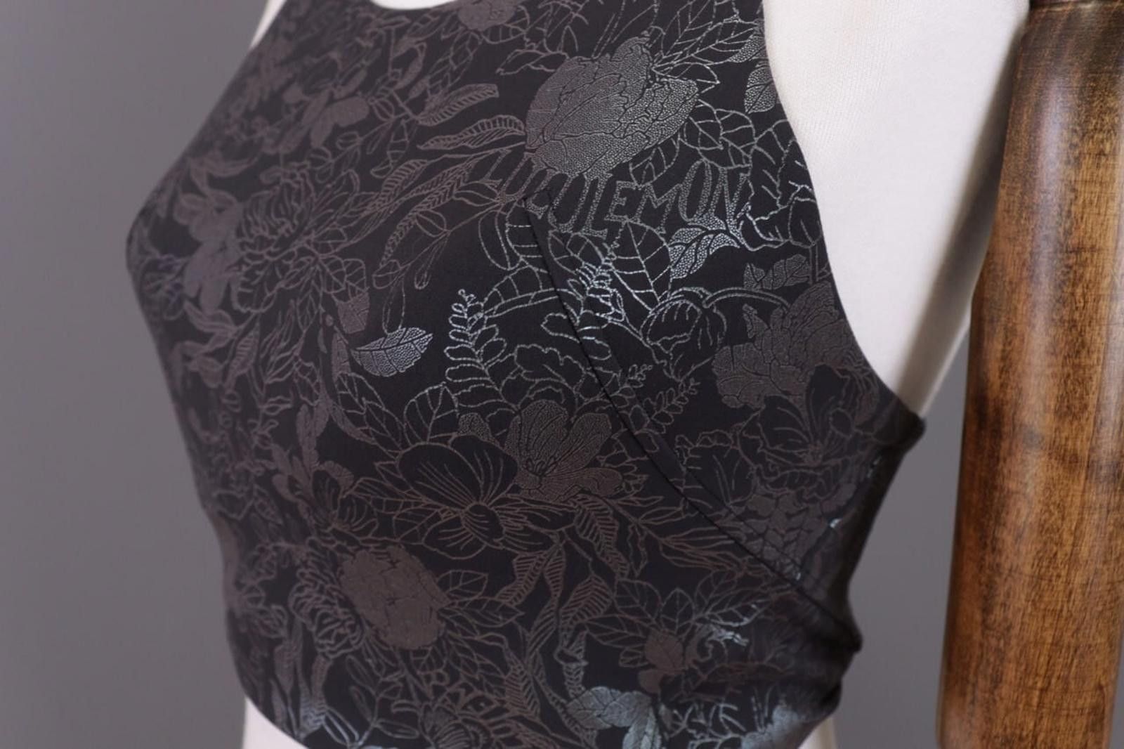Lululemon Lululemon Athletica Gray Floral Top Sleeveless Shirt Size 6 Size M / US 6-8 / IT 42-44 - 8 Thumbnail