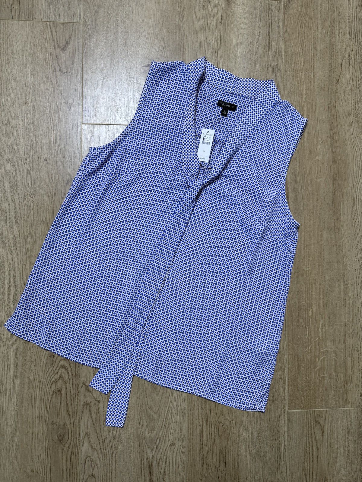 Talbots Talbots women’s sleeveless blouse new S size Size S / US 4 / IT 40 - 1 Thumbnail