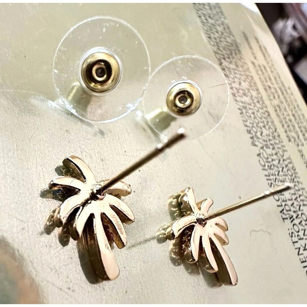 Handmade Palm Tree Earrings Rhinestones Posts 0. 25 in L New Cruise I Size ONE SIZE - 12 Thumbnail
