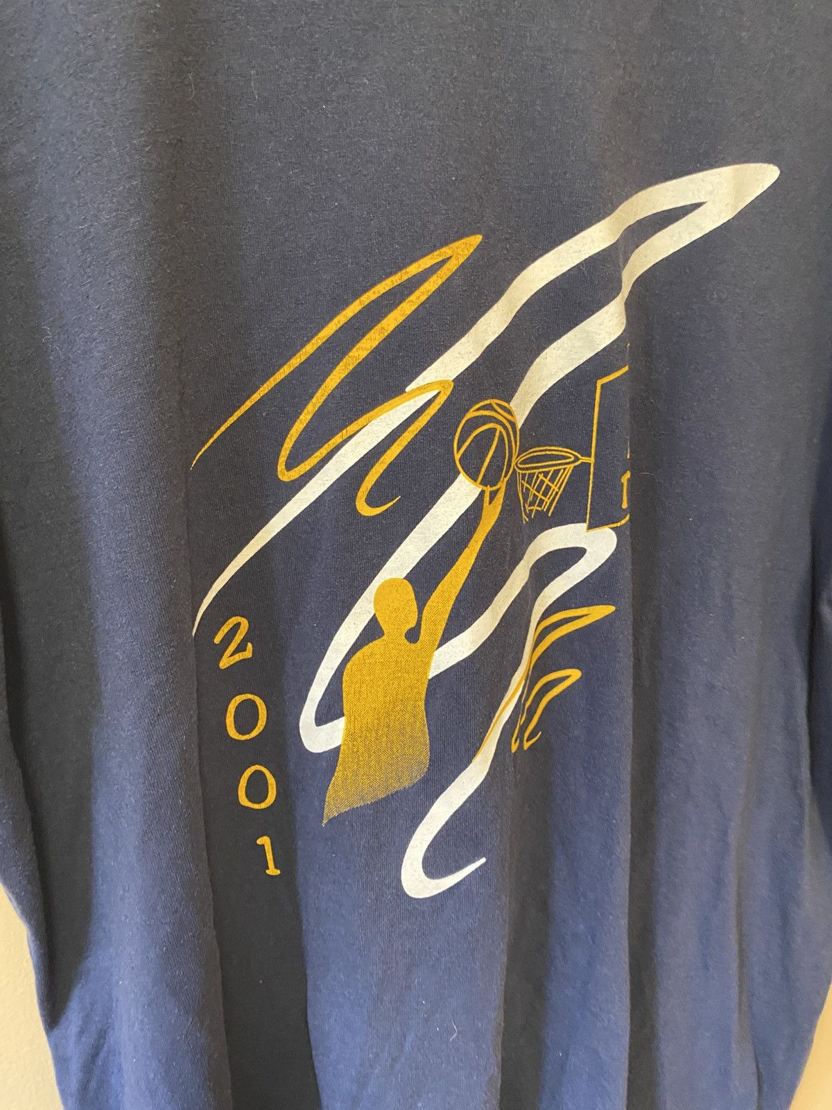 Vintage 2001 SIT Basketball T-Shirt Size US XL / EU 56 / 4 - 3 Thumbnail