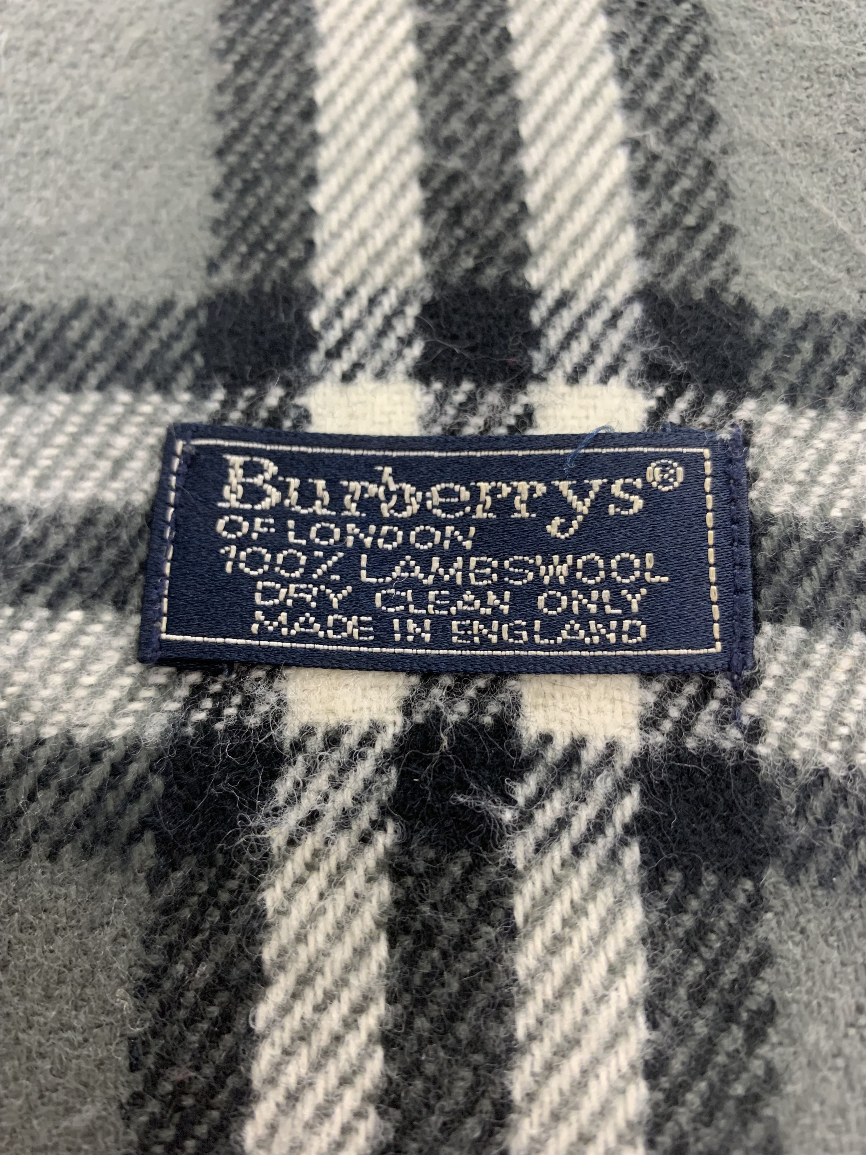 Burberry Vintage Burberrys Scarf Wool Muffler Neck Wrap BL3143 Size ONE SIZE - 4 Thumbnail