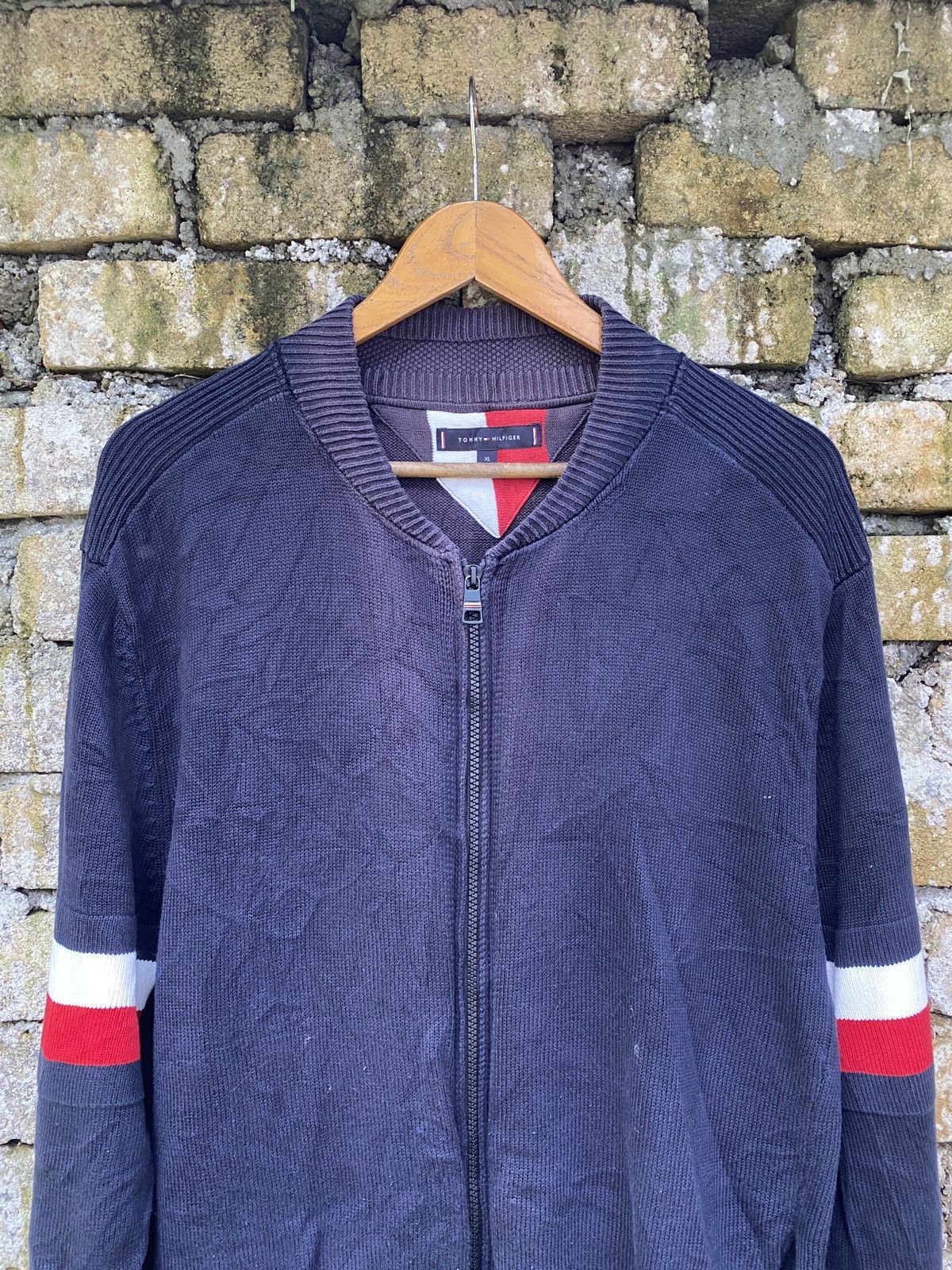 Tommy Hilfiger ✨Stripe✨ Sleeve Baseball Zip Knit Jacket Size US XL / EU 56 / 4 - 3 Thumbnail