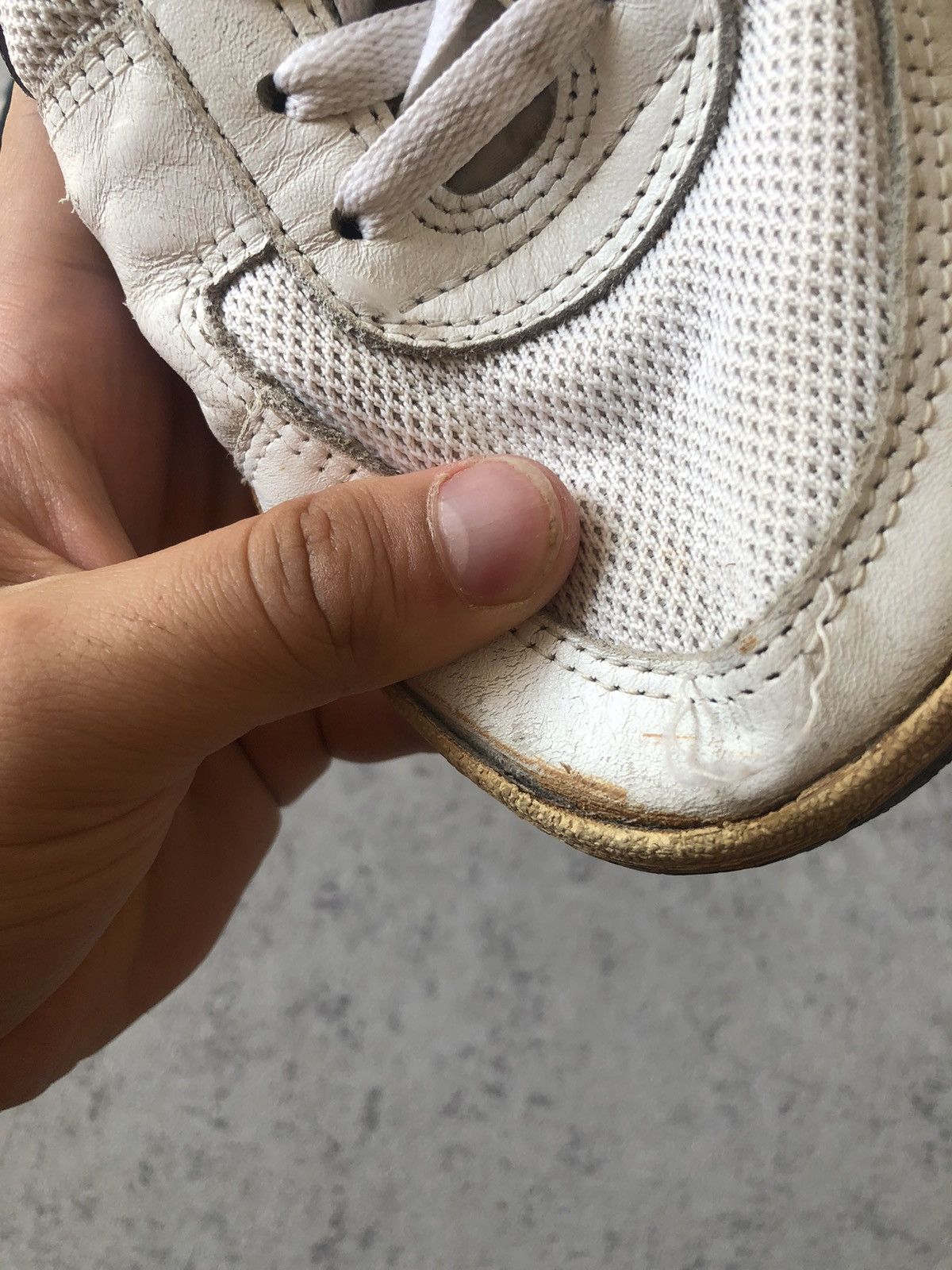 Nike × Vintage VINTAGE 1983 NIKE MEADOW SUPREME DISTRESSED SNEAKER Size US 9 / EU 42 - 5 Thumbnail