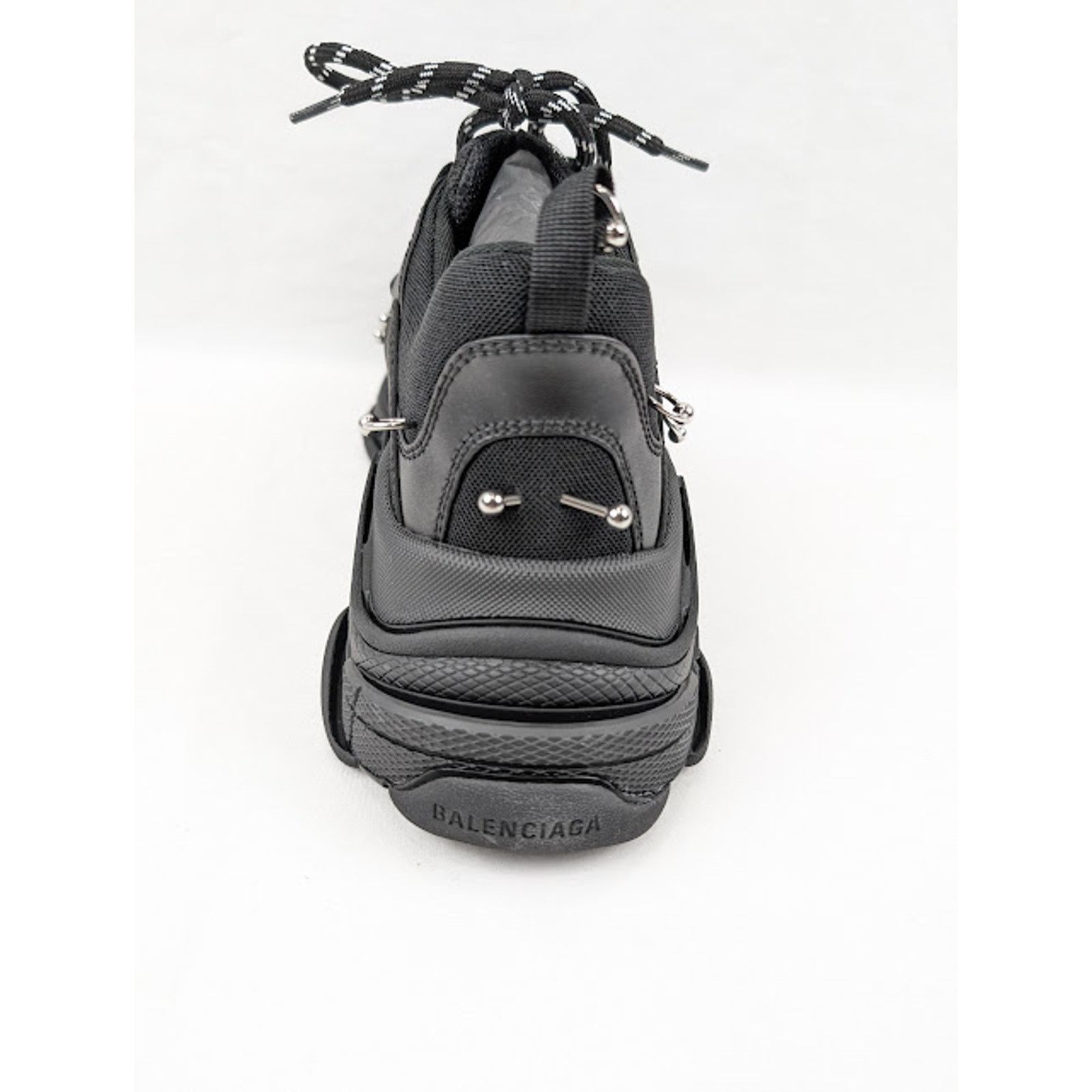 Balenciaga o1rshd1 Triple S Soccer Sneakers in Black/Silver Size US 13 / EU 46 - 11 Thumbnail