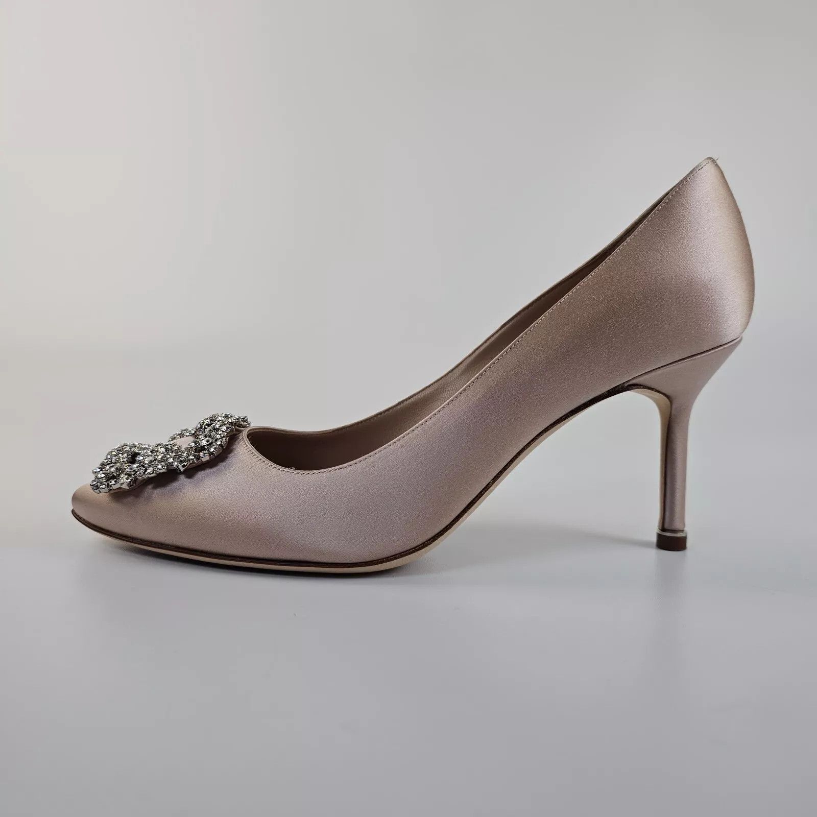 Manolo Blahnik Hangisi Blush Pink Satin 70mm Pumps New