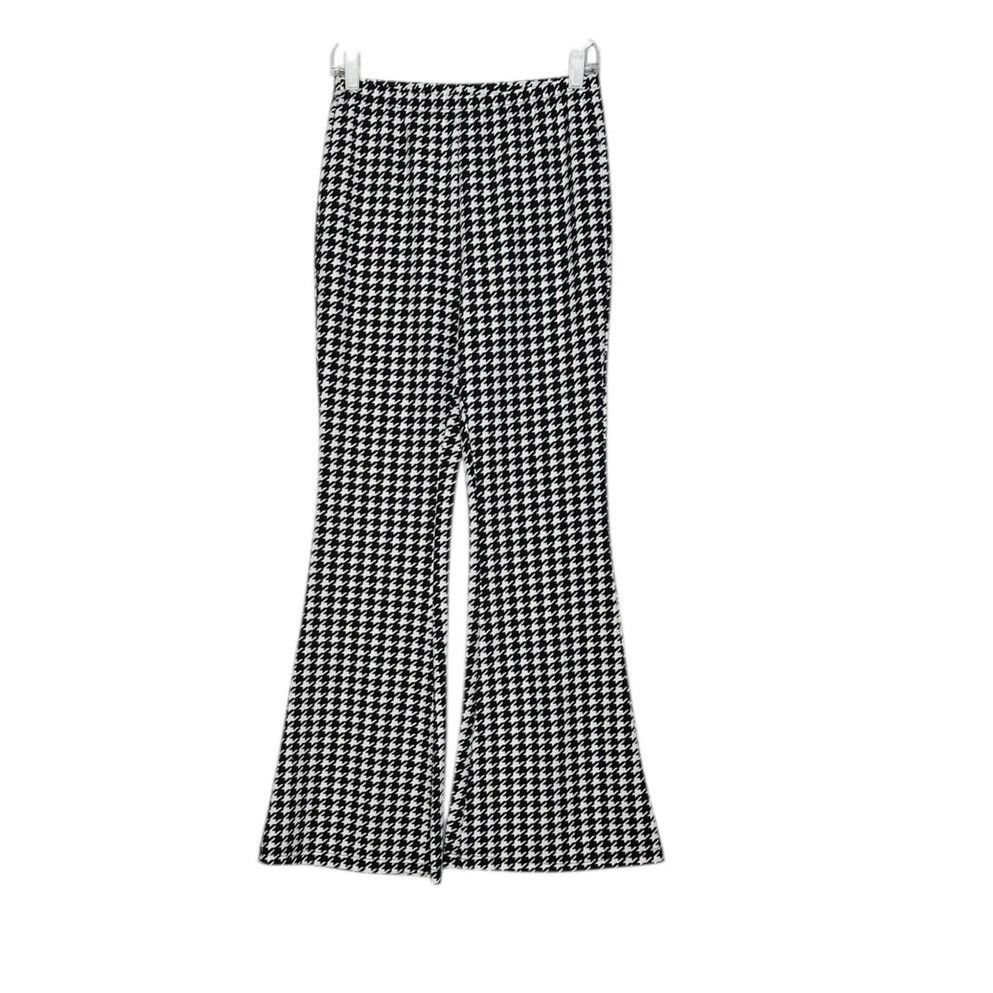 Shein SHEIN black white houndstooth flare pull on pants size M Size 28" / US 6 / IT 42 - 1 Thumbnail