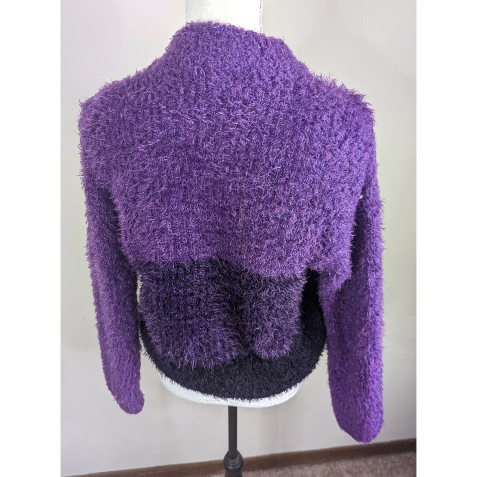 Etro VINTAGE Miss. D Sweater Pullover Knit Purple 90s Grunge Oversized Mock Neck Womens Size M/M Size M / US 6-8 / IT 42-44 - 3 Thumbnail