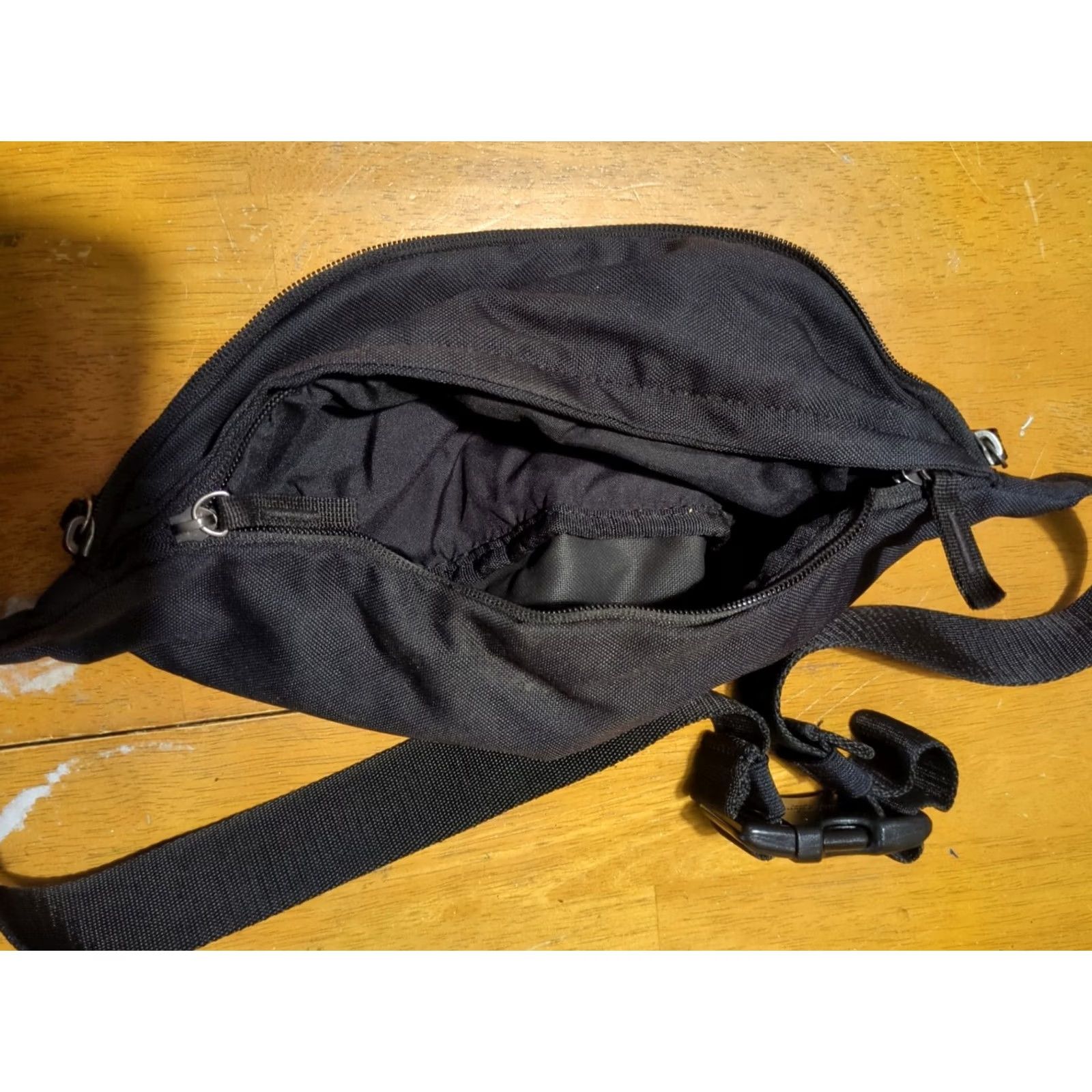 Nike Nike Heritage Fanny Pack Hip Waist Belt Crossbody Black Zip Men Large Adjustable Strap Polyester Nike Crossbody Waistpack Size ONE SIZE - 6 Thumbnail