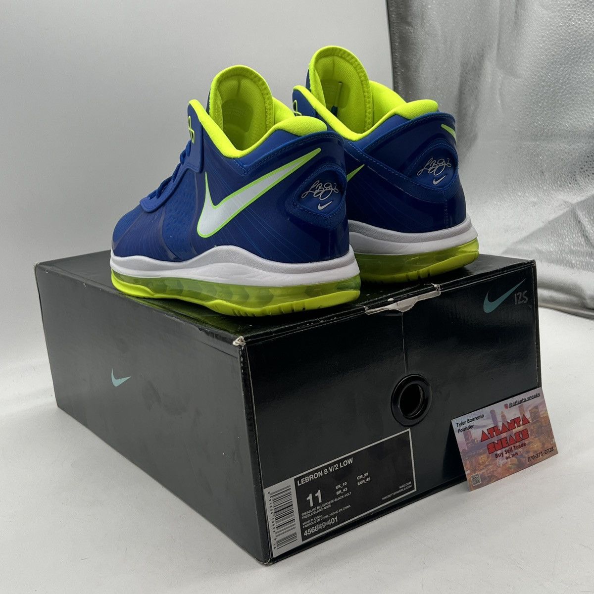 Nike Lebron 8 low sprite Size US 11 / EU 44 - 4 Thumbnail