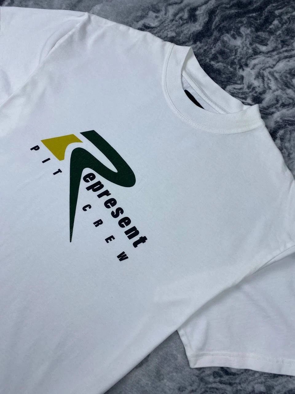 Represent Clo. Represent Pit Crew Big Logo T Shirt Size US M / EU 48-50 / 2 - 2 Thumbnail