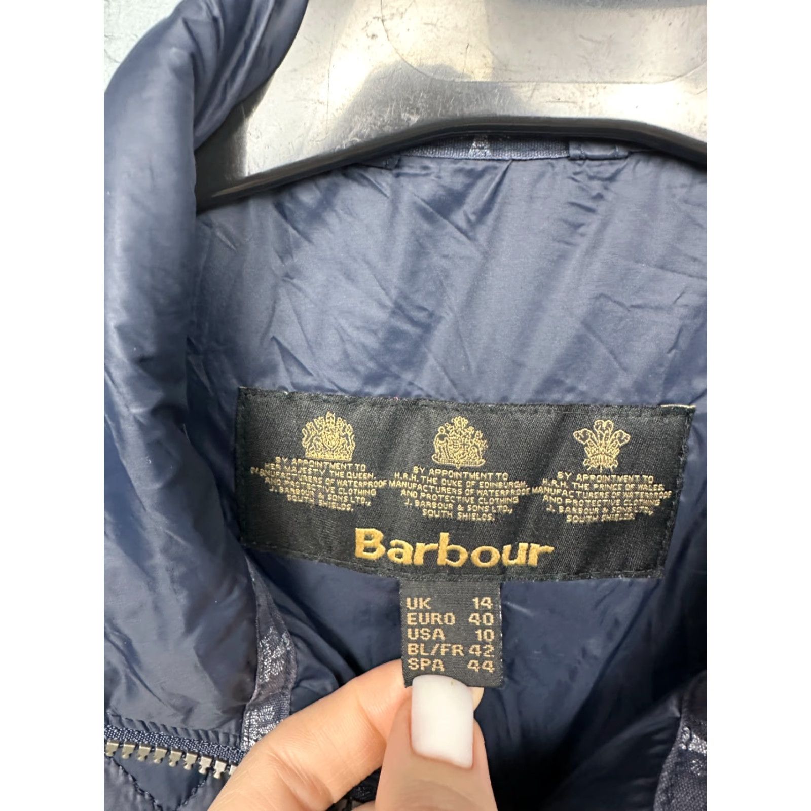 Barbour Barbour Formby Quilted Jacket Womens XS? UK 14? Blue Quilted Barbour Formby Jacket Women Regular Size UK 14 Blue Quilted Barbour Womens Jacket Size L / US 10 / IT 46 - 4 Thumbnail