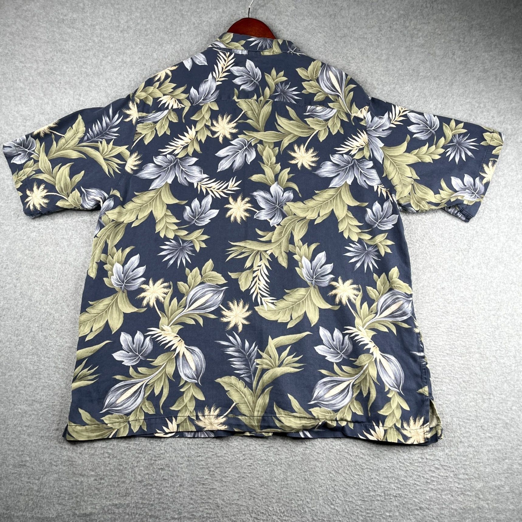 Vintage Caribbean Shirt XL Navy Hawaiian Silk Blend Button Up Short Sleeve Mens Size US XL / EU 56 / 4 - 6 Thumbnail