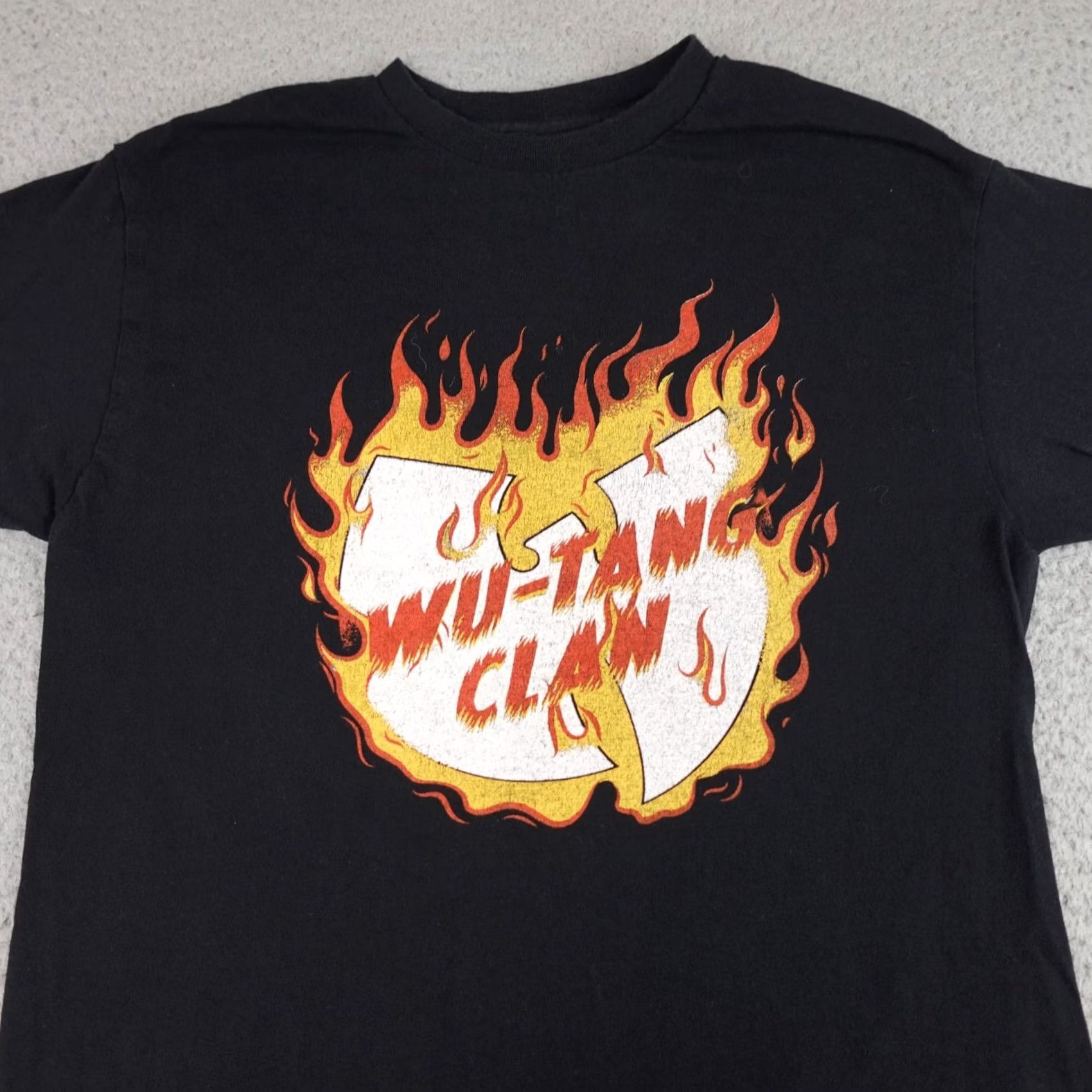 Glanshirt Wu Tang Shirt Mens Medium Black Short Sleeve Flames Graphic Hip Hop Y2K Size US M / EU 48-50 / 2 - 4 Thumbnail
