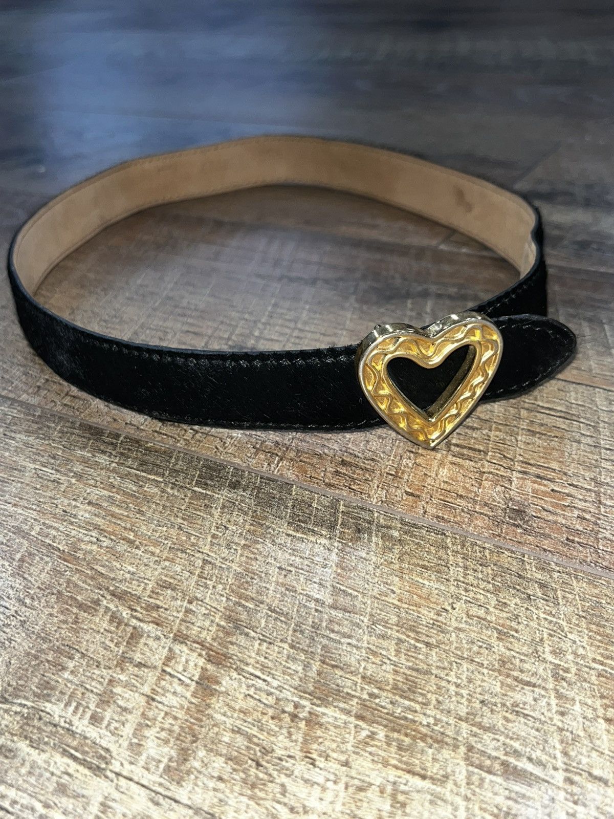 Moschino VTG 90s Moschino Redwall Heart Buckle Furry Leather Belt S/M Size ONE SIZE - 3 Thumbnail