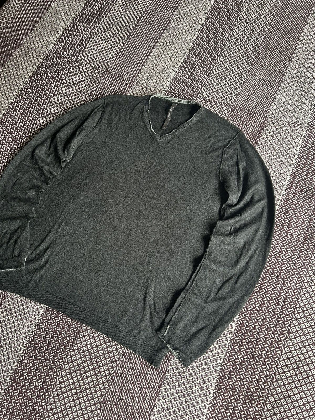 Transit Transit UOMO Sweater V-neck Avant Garde Style Size M Solid Size US M / EU 48-50 / 2 - 2 Thumbnail