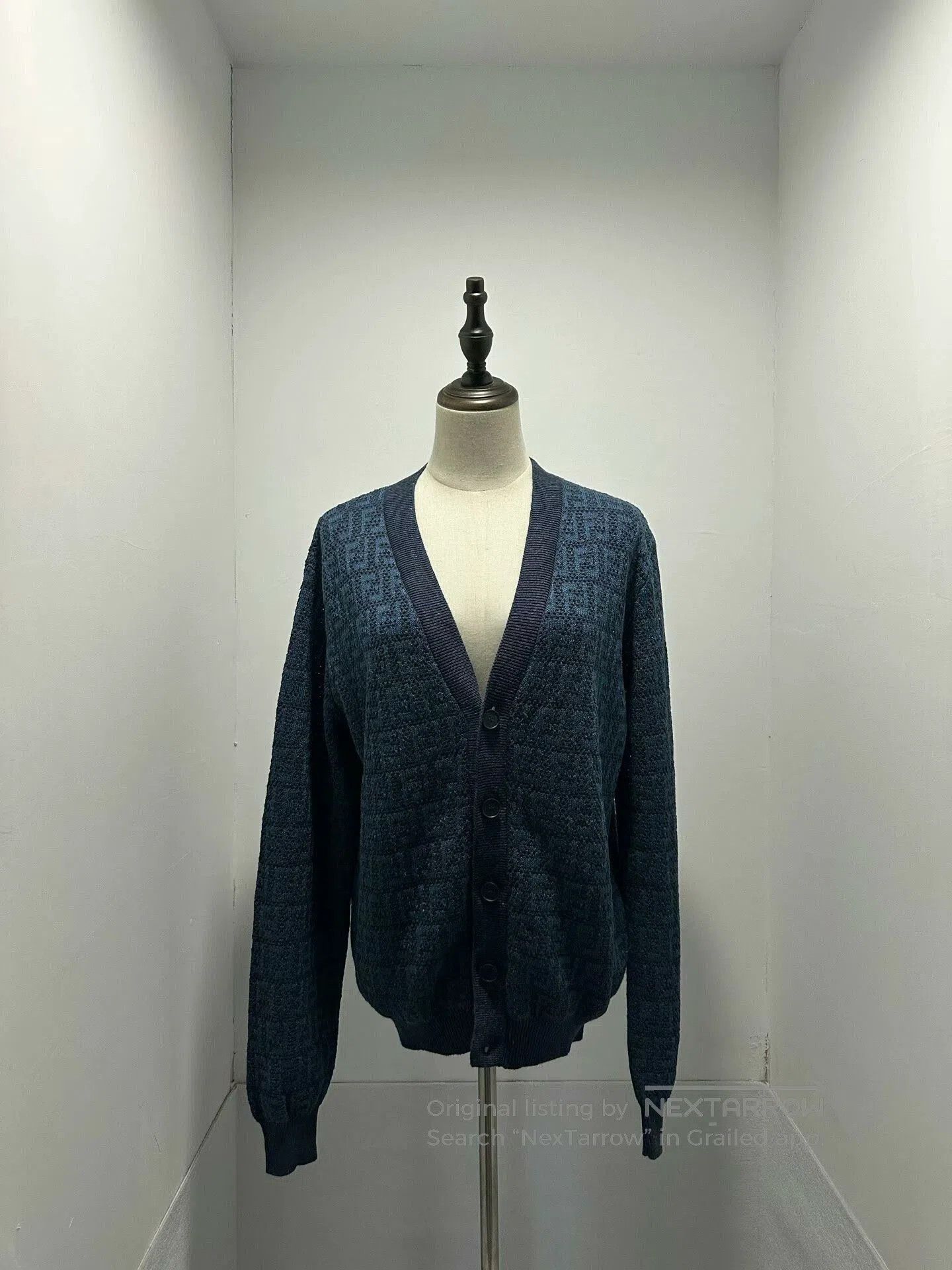Fendi fendi ff hollow knit cardigan size 46. Size US S / EU 44-46 / 1 - 1 Thumbnail