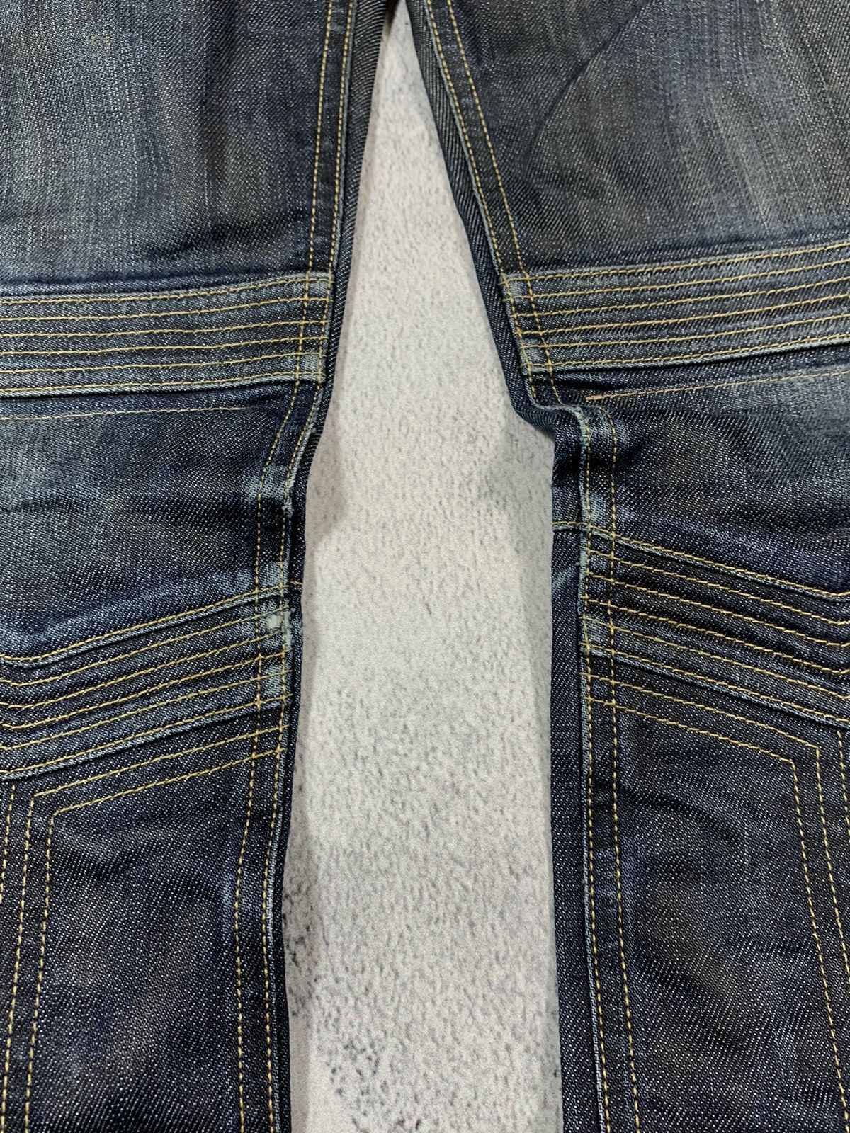 Japanese Brand × Vintage Vintage Y2K style Japanese faded denim jeans streetwear 26 Size 26" / US 2 / IT 38 - 5 Thumbnail