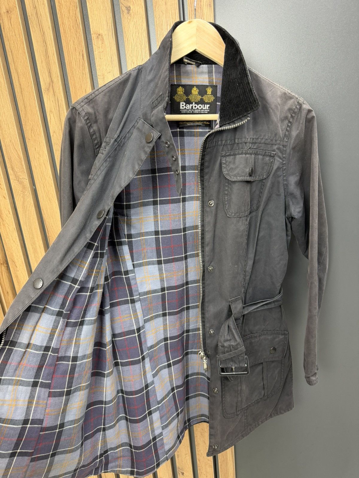Barbour Barbour Utility Max Wax Jacket Women’s Size 10 Size M / US 6-8 / IT 42-44 - 13 Thumbnail
